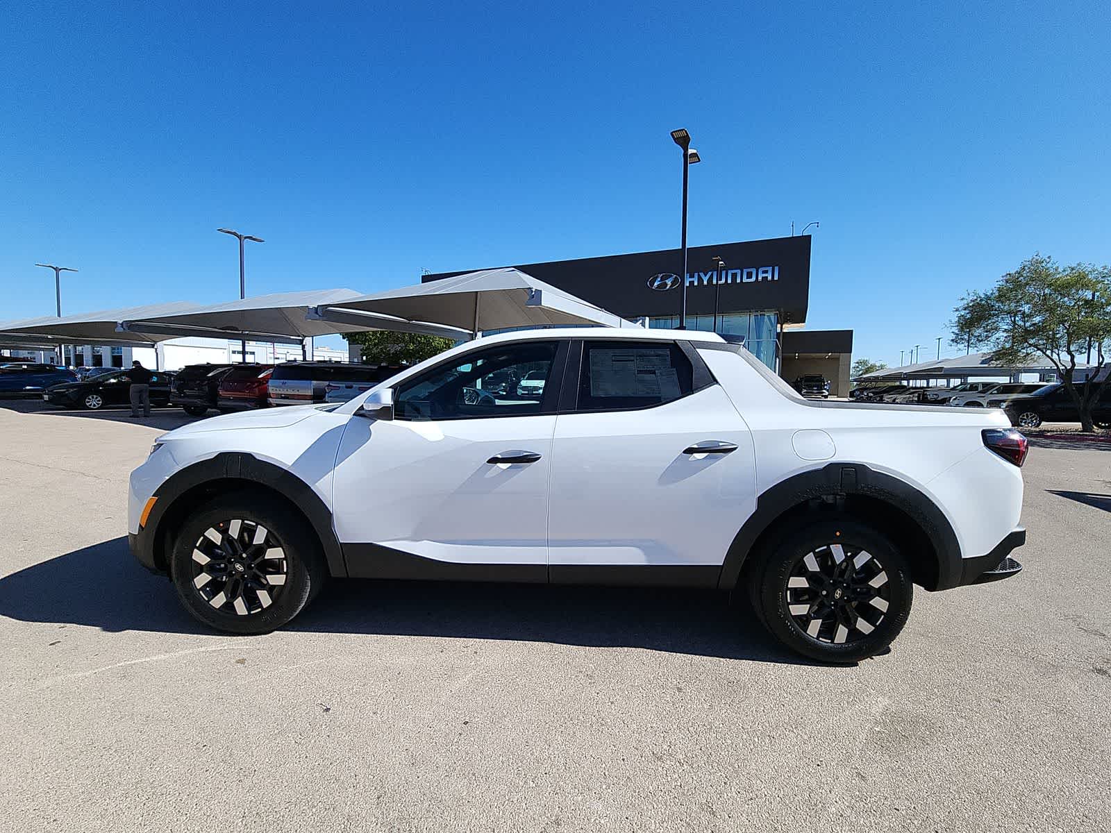 used 2025 Hyundai Santa Cruz car, priced at $26,499