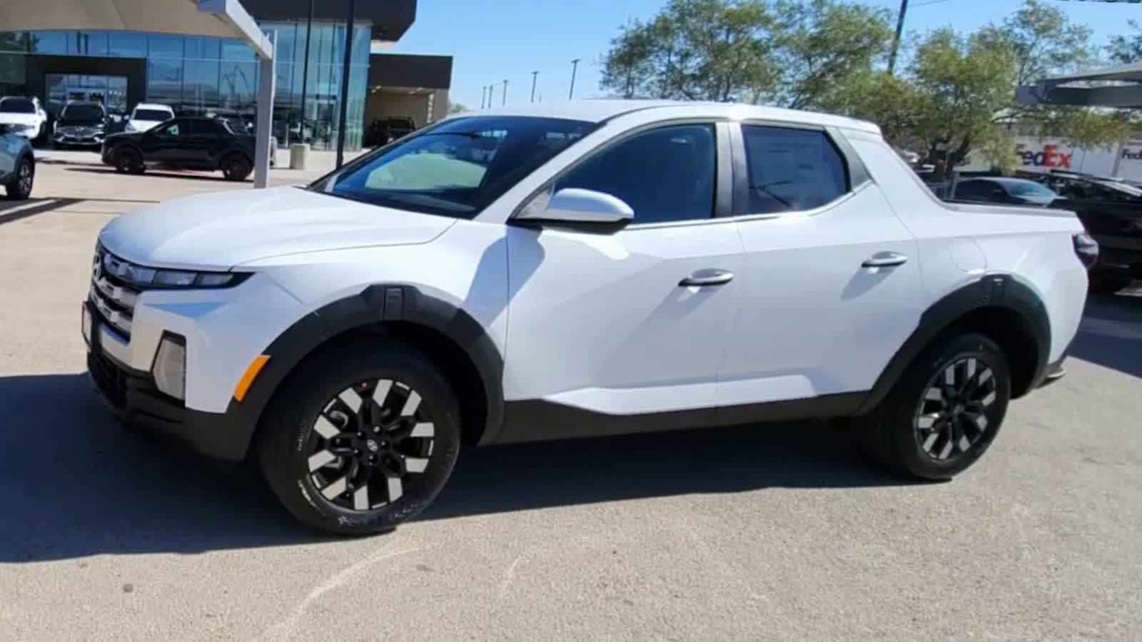 used 2025 Hyundai Santa Cruz car, priced at $26,499