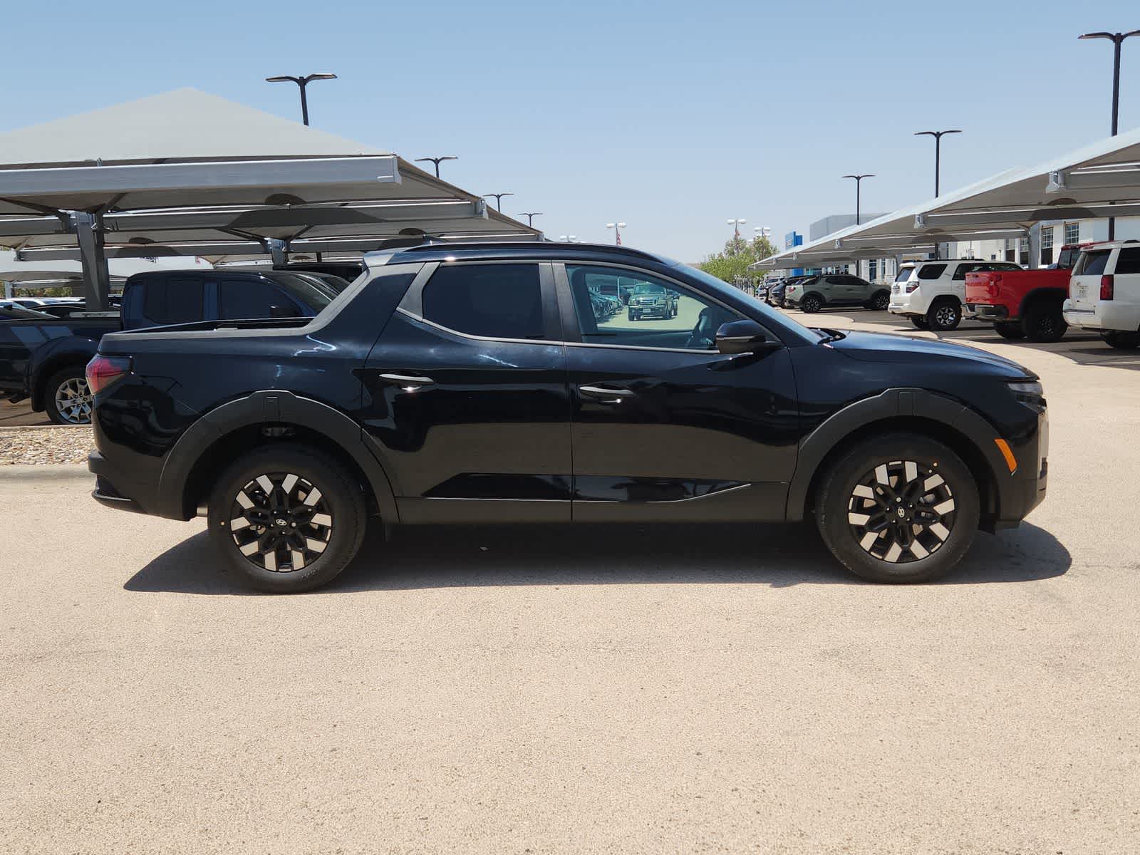 new 2025 Hyundai Santa Cruz car, priced at $32,865