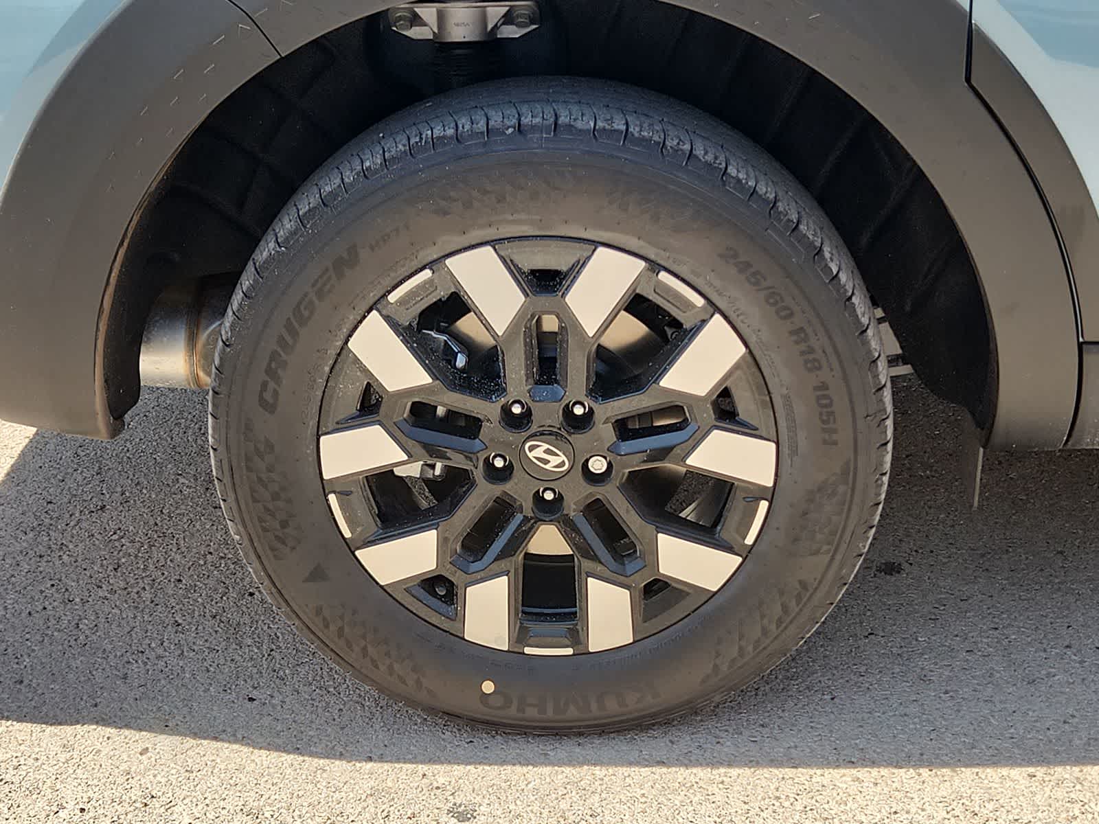 new 2025 Hyundai Santa Cruz car, priced at $33,365