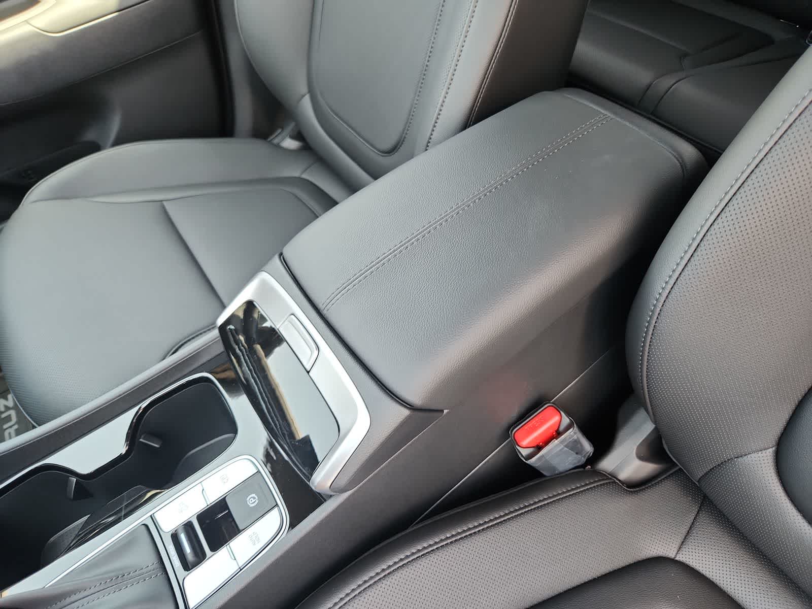 new 2025 Hyundai Santa Cruz car, priced at $33,365