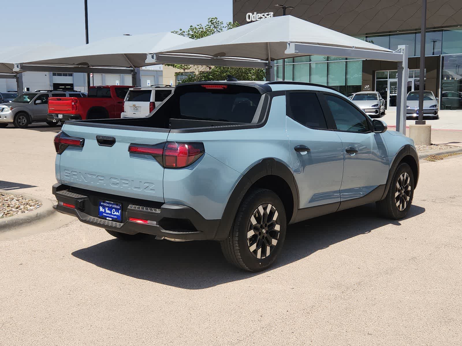 new 2025 Hyundai Santa Cruz car, priced at $33,365