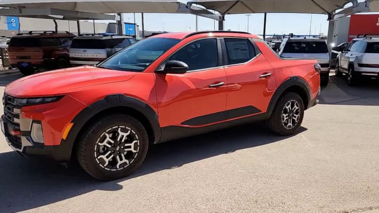 new 2025 Hyundai Santa Cruz car, priced at $42,685