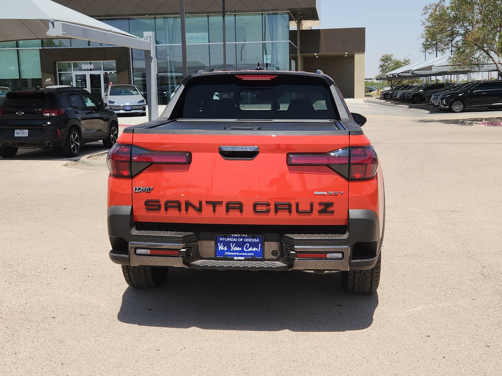 new 2025 Hyundai Santa Cruz car, priced at $43,060