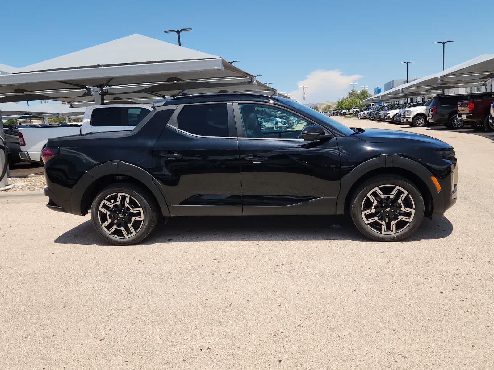 new 2025 Hyundai Santa Cruz car, priced at $45,320