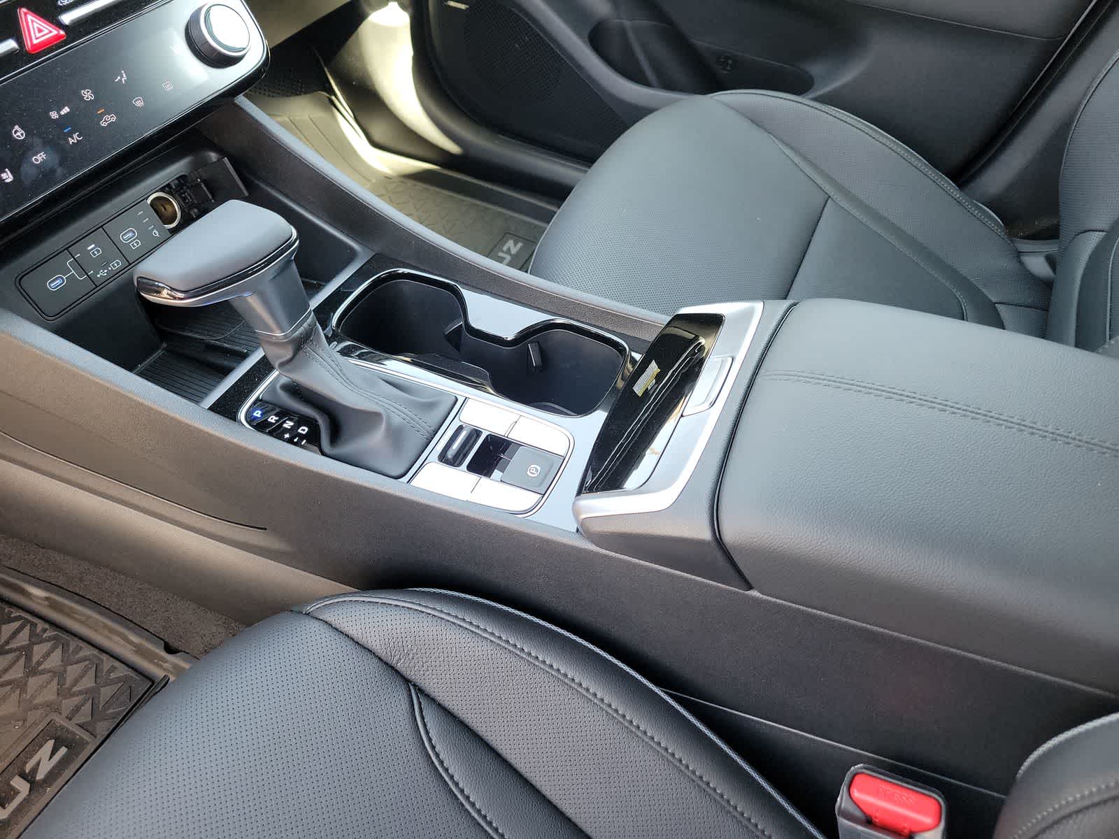 new 2025 Hyundai Santa Cruz car, priced at $44,550
