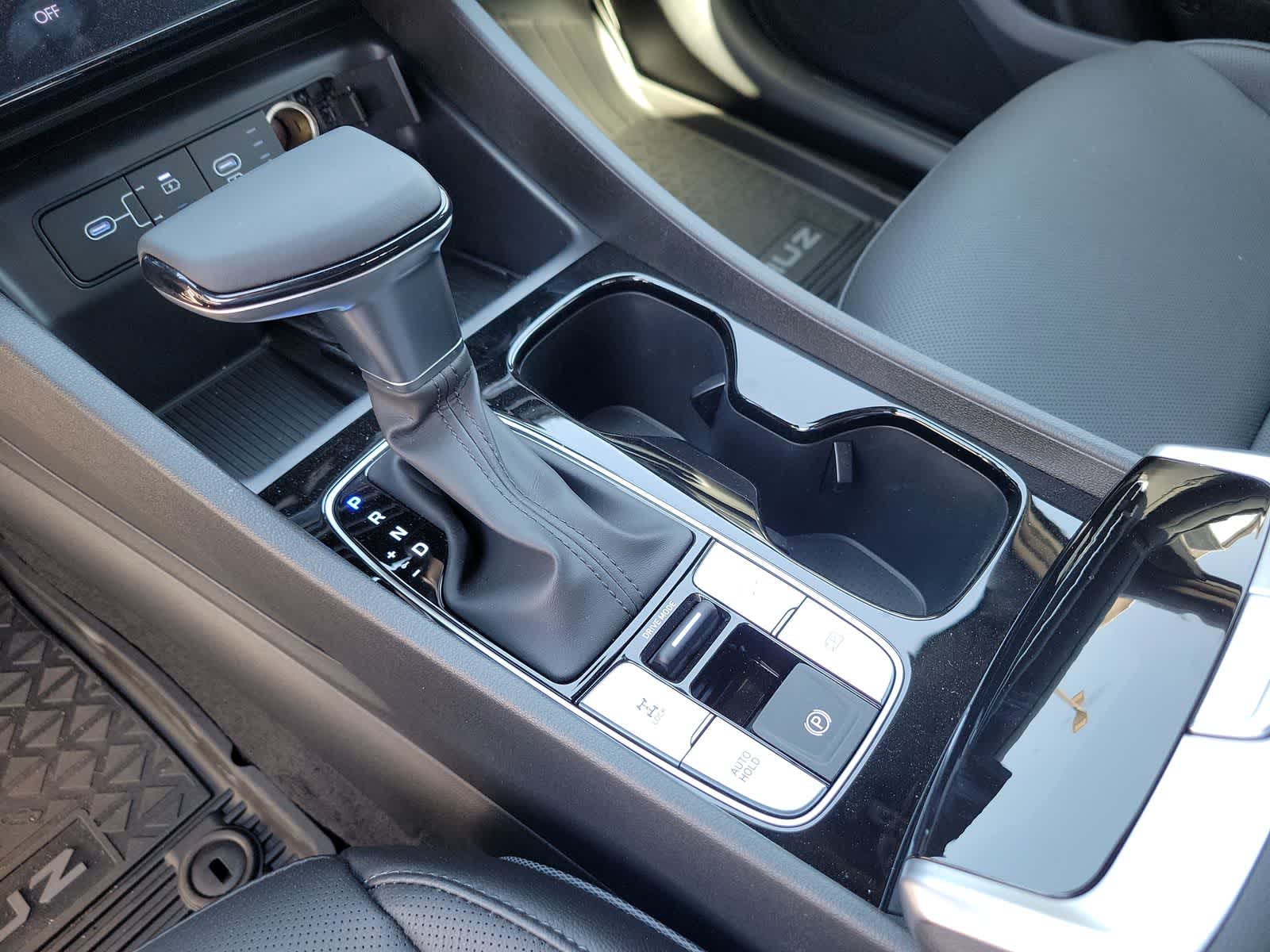 new 2025 Hyundai Santa Cruz car, priced at $44,550
