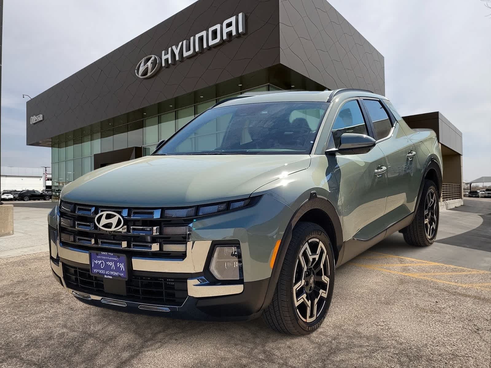 new 2025 Hyundai Santa Cruz car, priced at $45,155