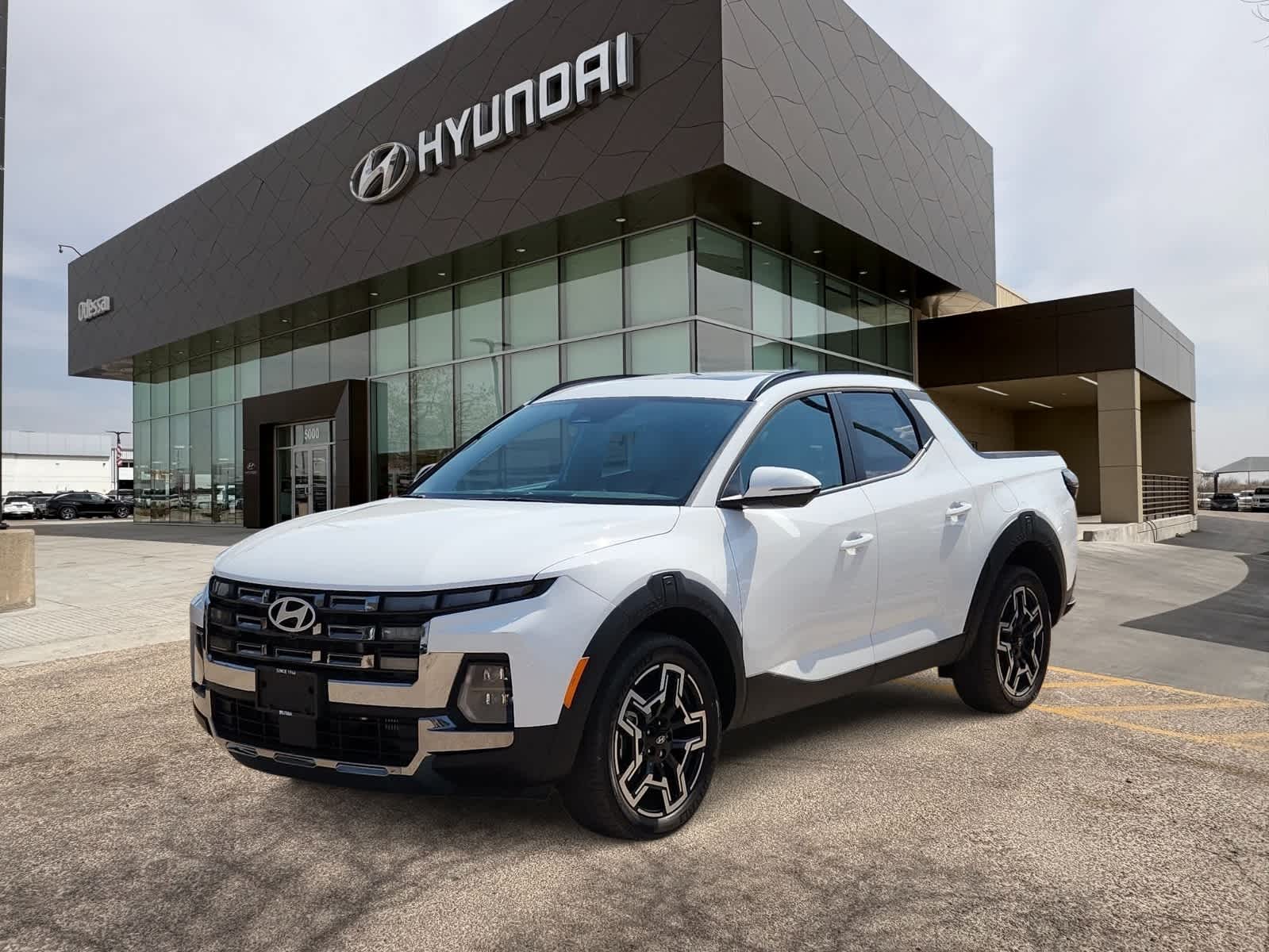 new 2025 Hyundai Santa Cruz car, priced at $45,320