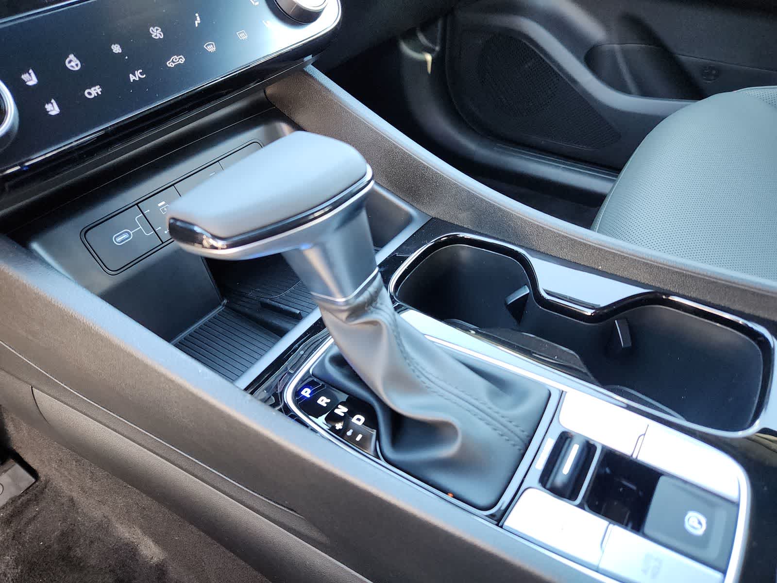 new 2025 Hyundai Santa Cruz car, priced at $44,350