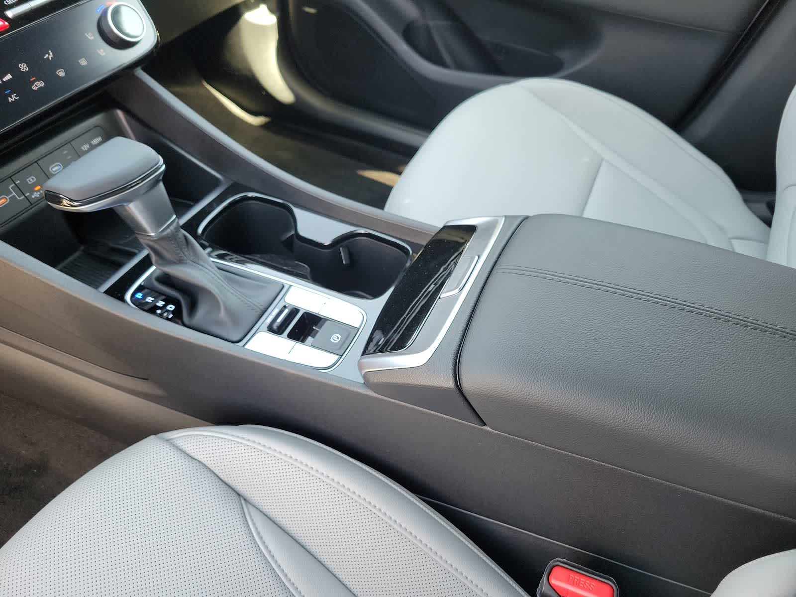 new 2025 Hyundai Santa Cruz car, priced at $44,655
