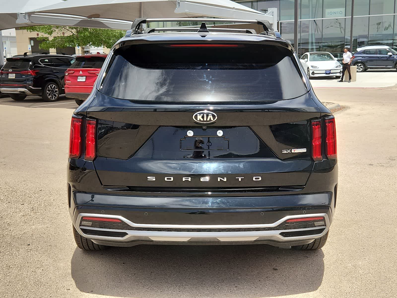 used 2021 Kia Sorento car, priced at $27,995