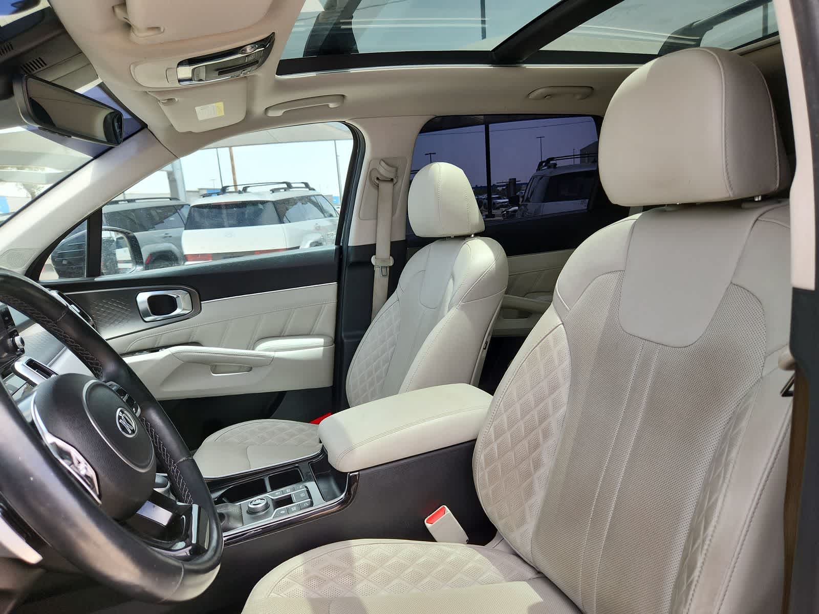 used 2021 Kia Sorento car, priced at $27,995