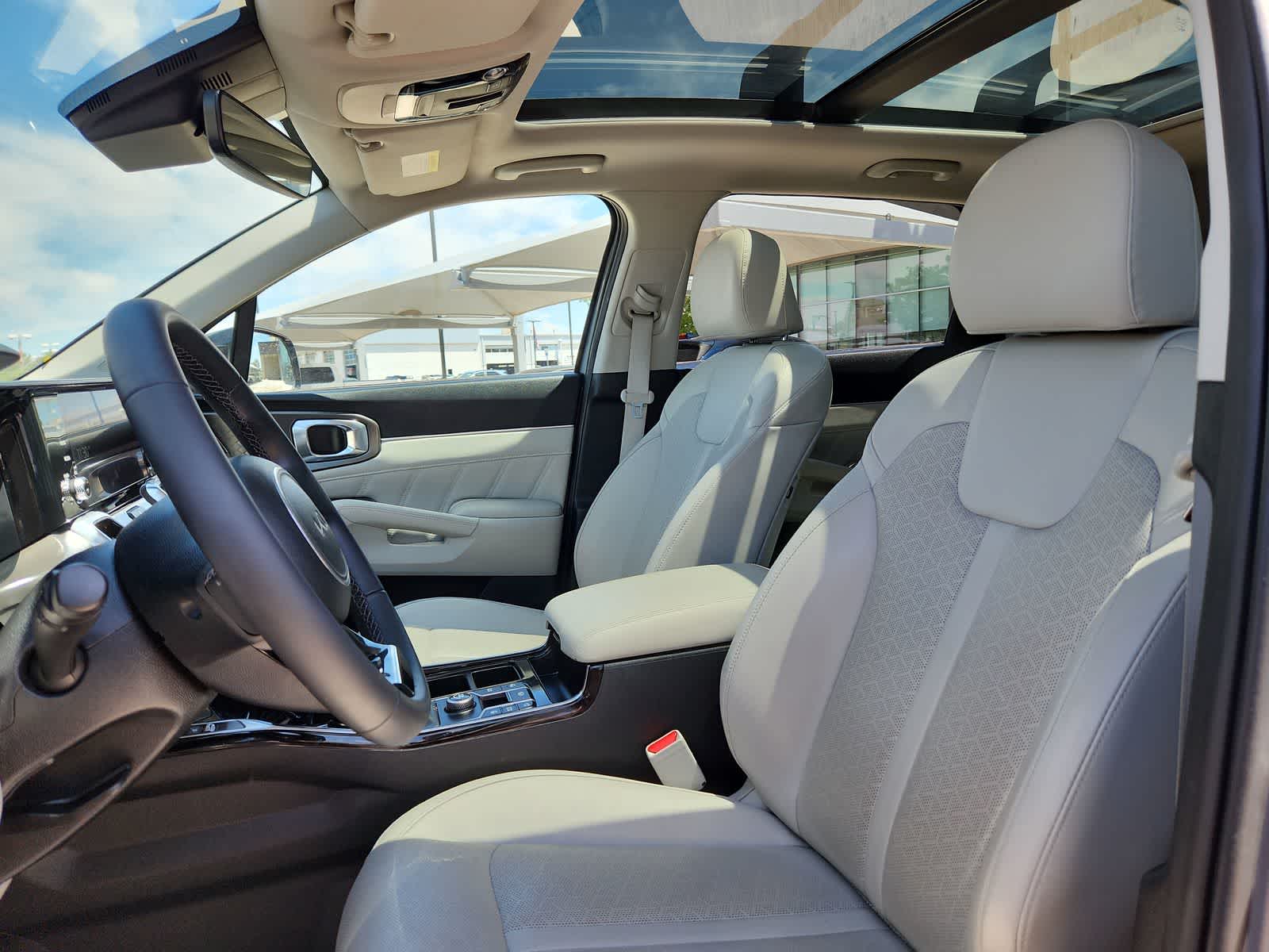used 2023 Kia Sorento car, priced at $32,999