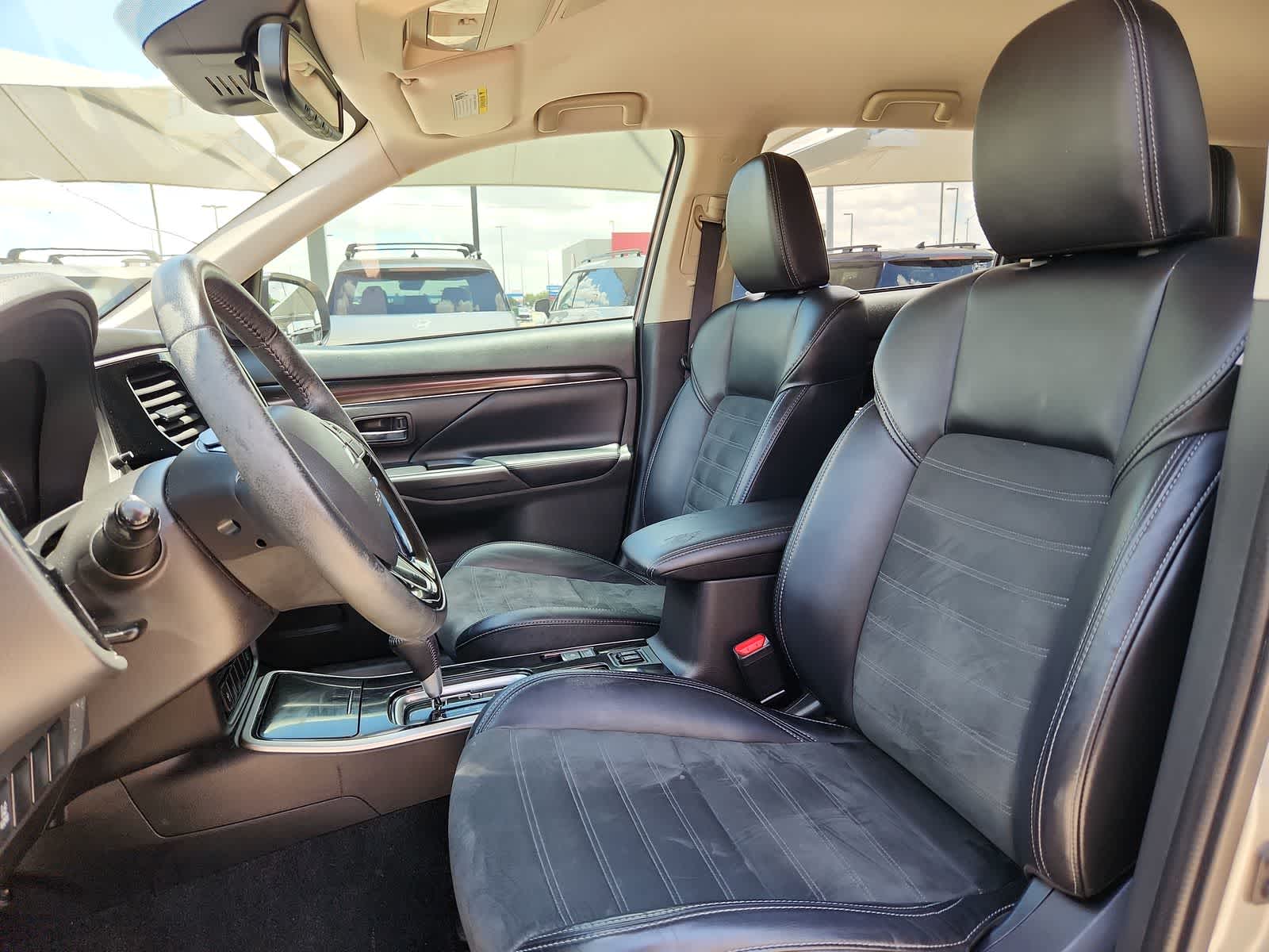 used 2020 Mitsubishi Outlander car, priced at $16,999