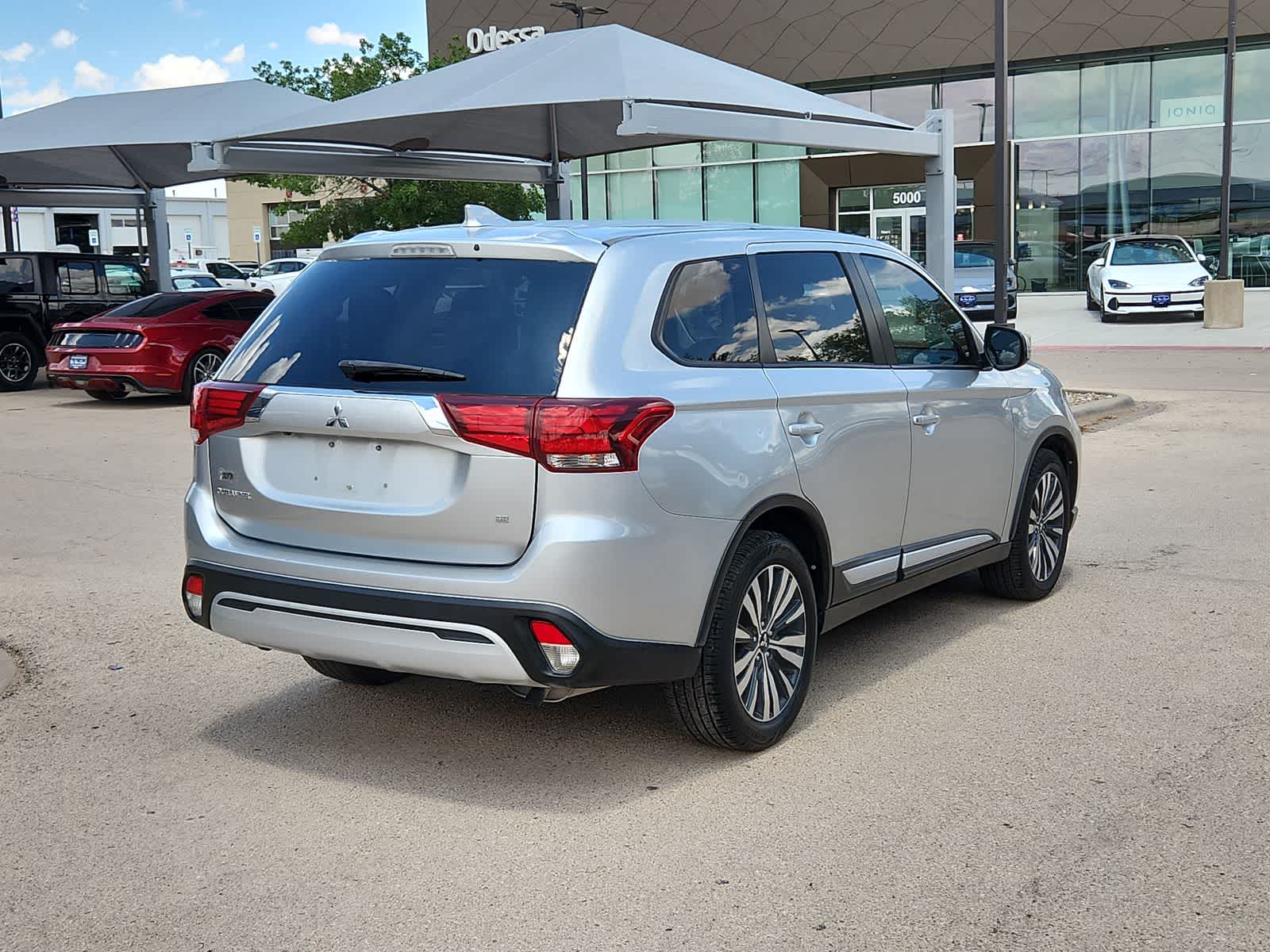 used 2020 Mitsubishi Outlander car, priced at $16,999
