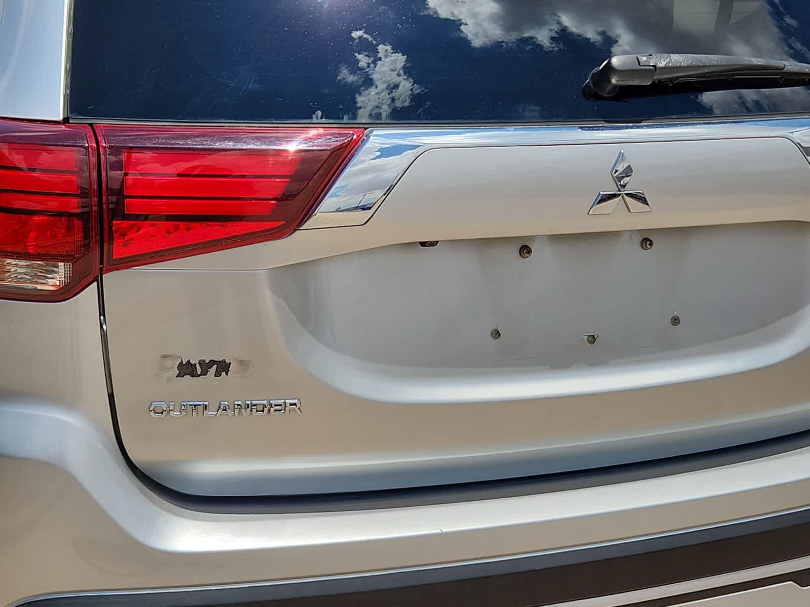 used 2020 Mitsubishi Outlander car, priced at $16,999
