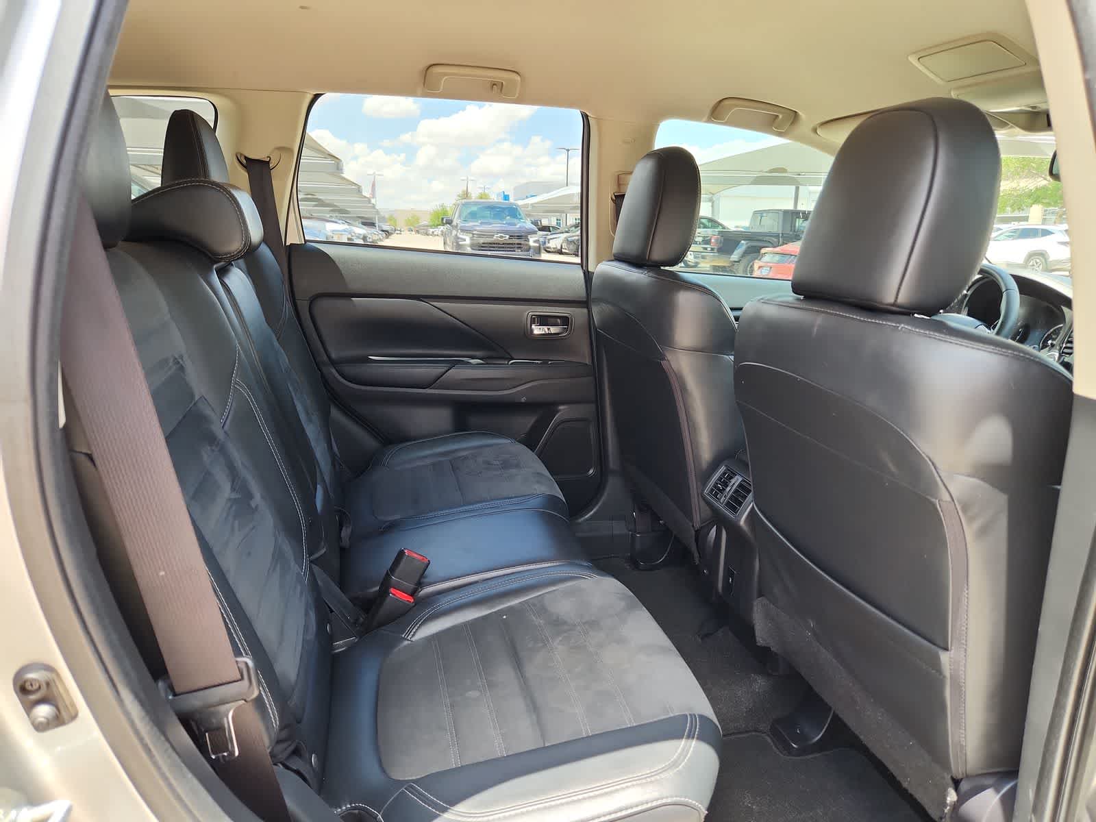 used 2020 Mitsubishi Outlander car, priced at $16,999