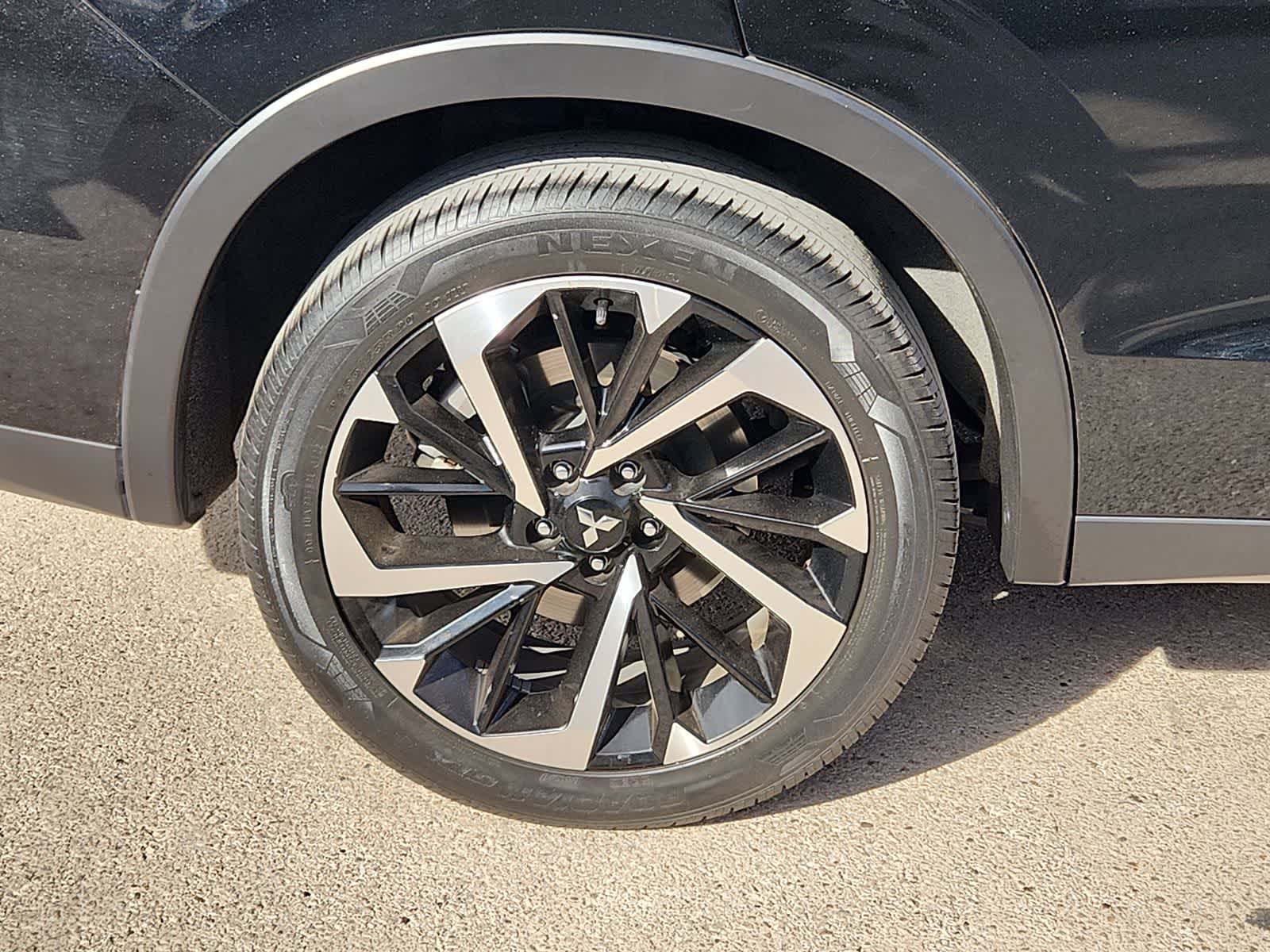 used 2023 Mitsubishi Outlander car, priced at $23,999