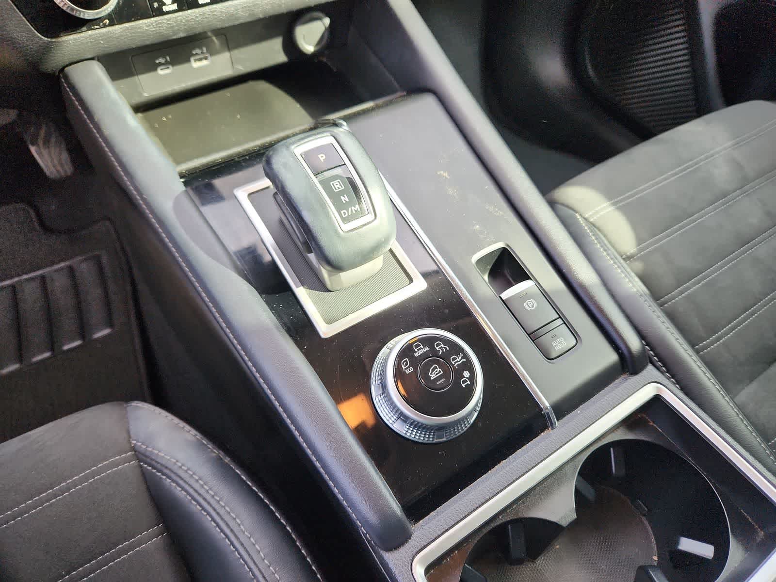 used 2023 Mitsubishi Outlander car, priced at $23,999