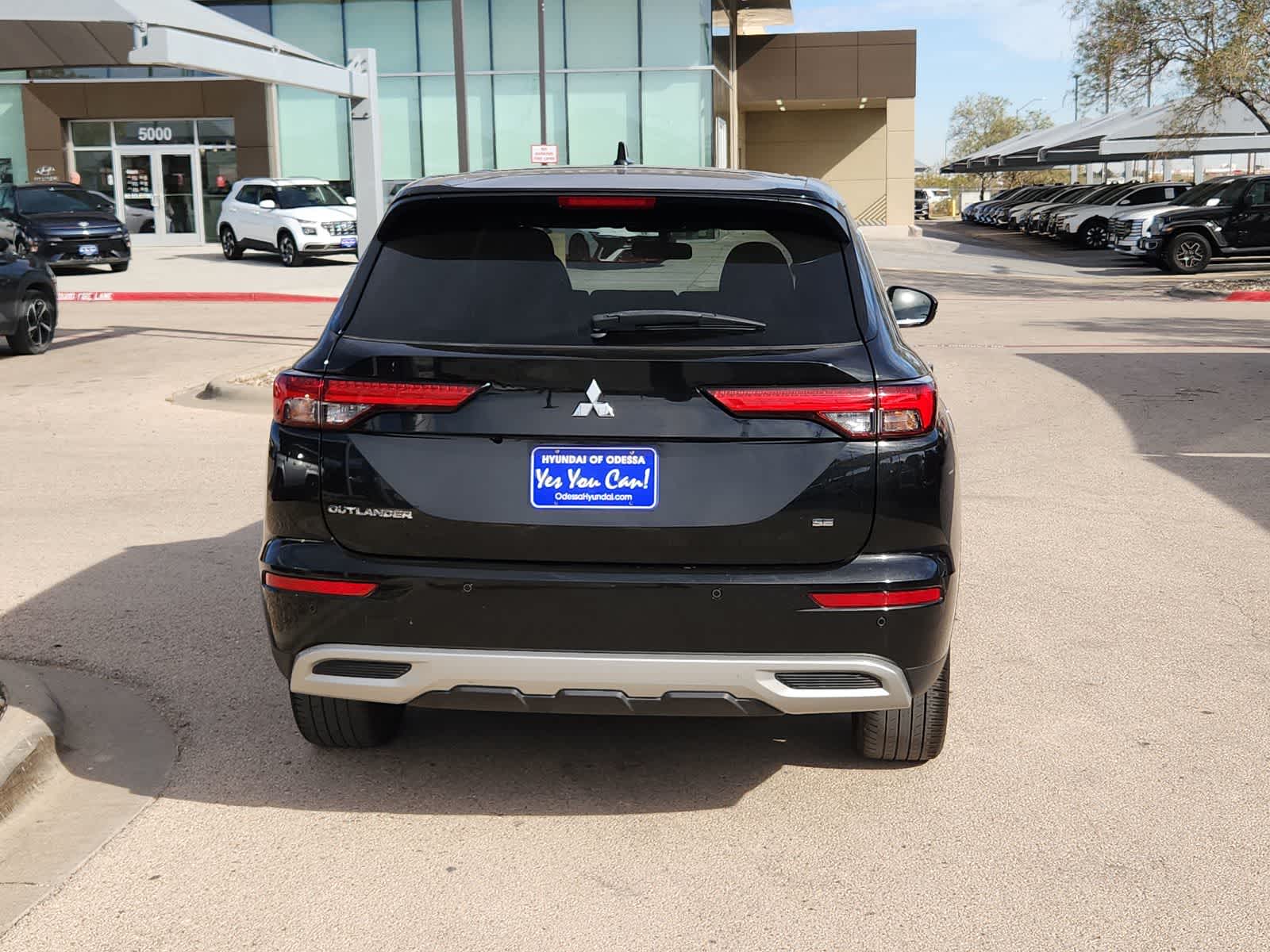 used 2023 Mitsubishi Outlander car, priced at $23,999