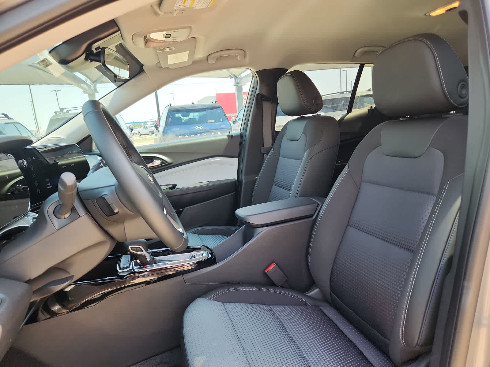 used 2025 Chevrolet Trax car, priced at $27,999