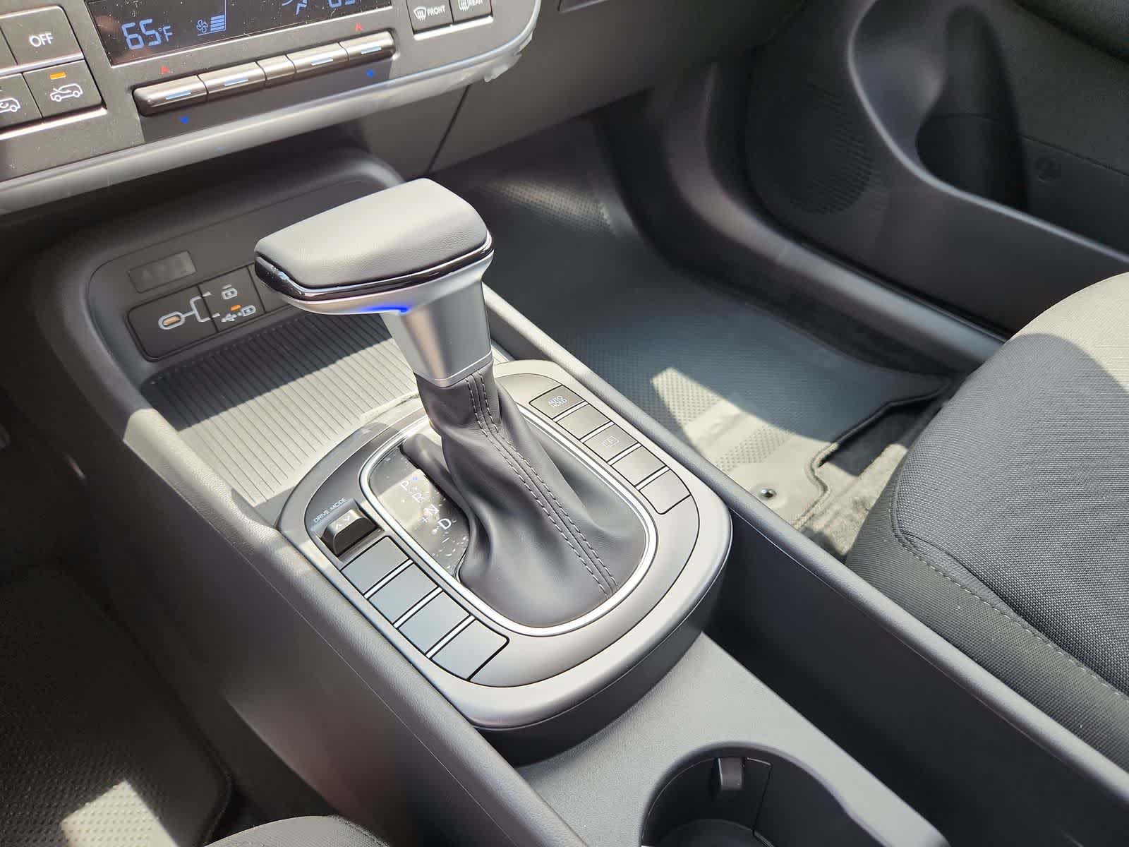 new 2025 Hyundai Kona car, priced at $28,169