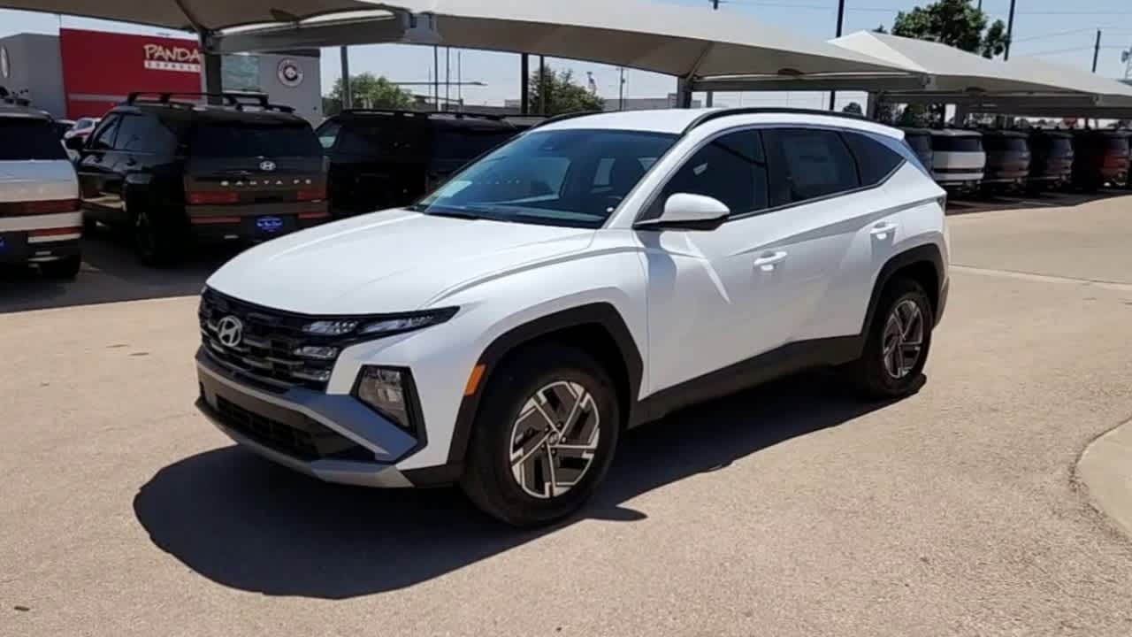 new 2025 Hyundai Tucson Hybrid car, priced at $35,905