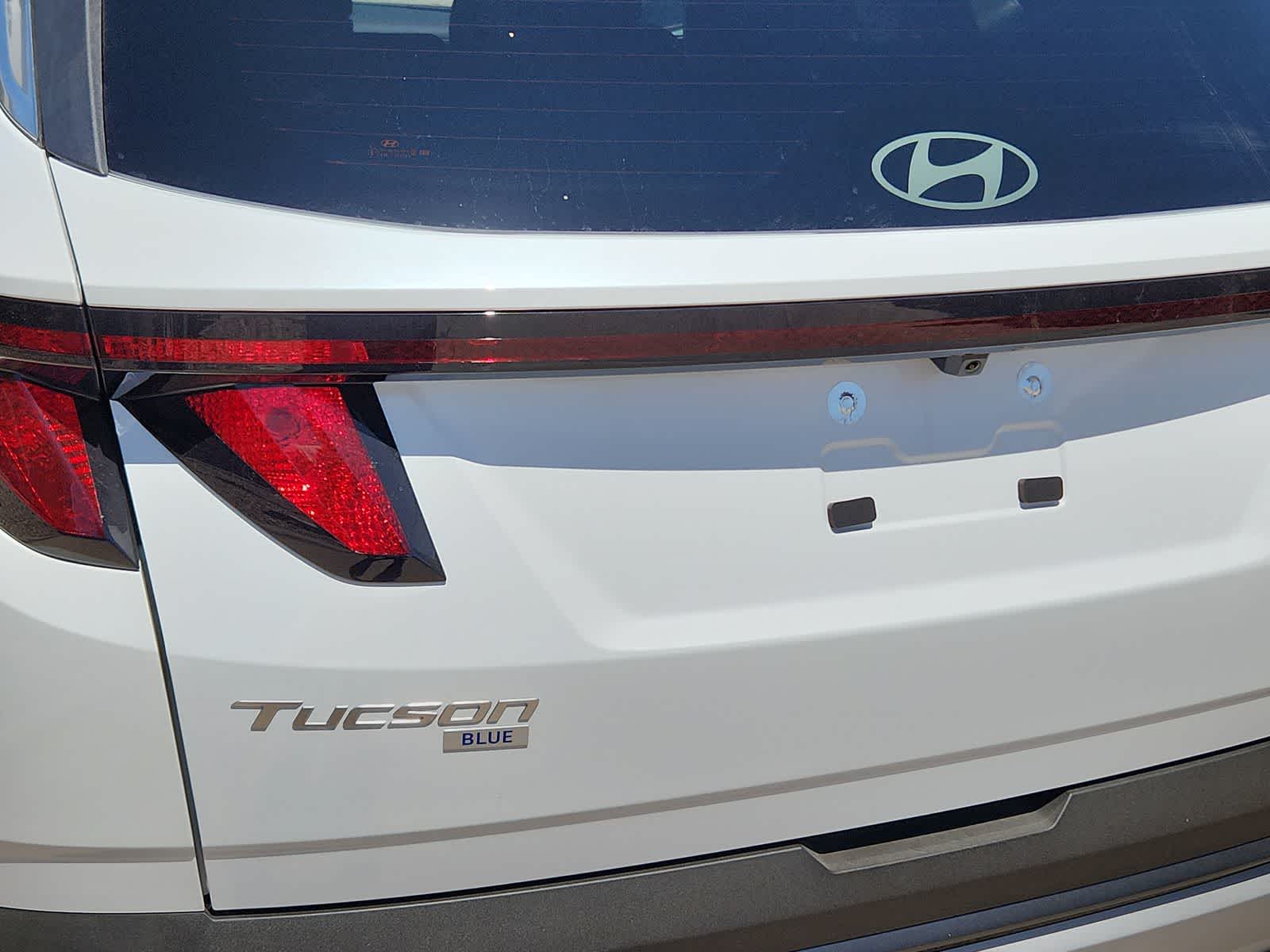 new 2025 Hyundai Tucson Hybrid car, priced at $35,905
