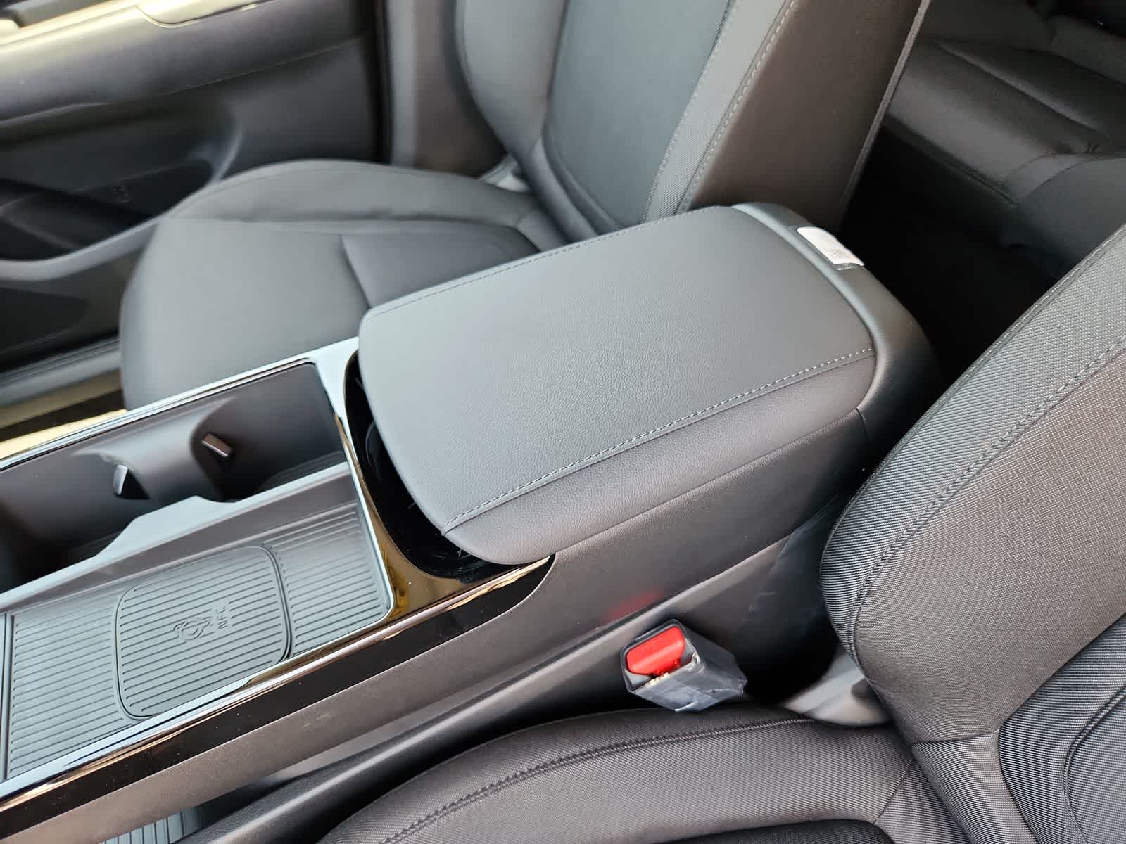 new 2025 Hyundai Tucson Hybrid car, priced at $35,905