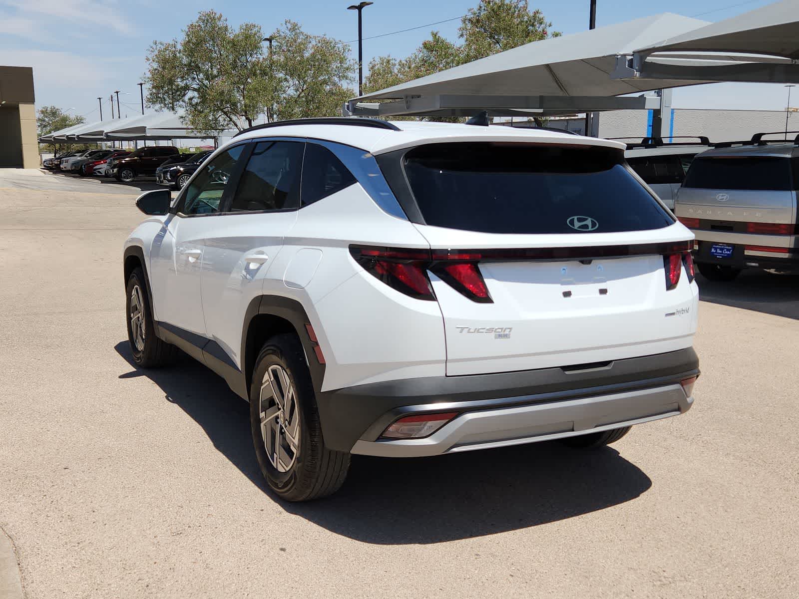 new 2025 Hyundai Tucson Hybrid car, priced at $35,905