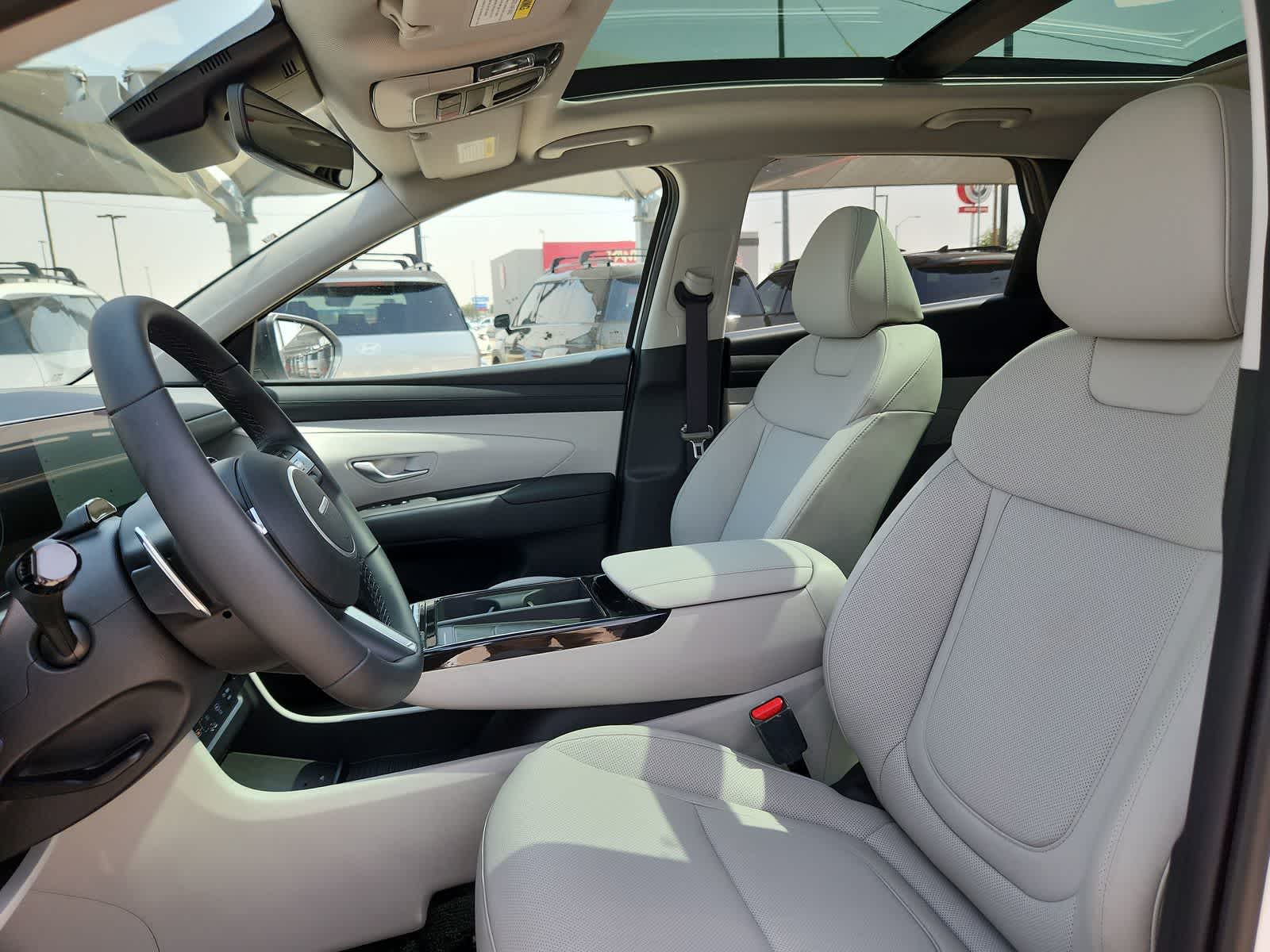 new 2025 Hyundai Tucson Hybrid car, priced at $38,975