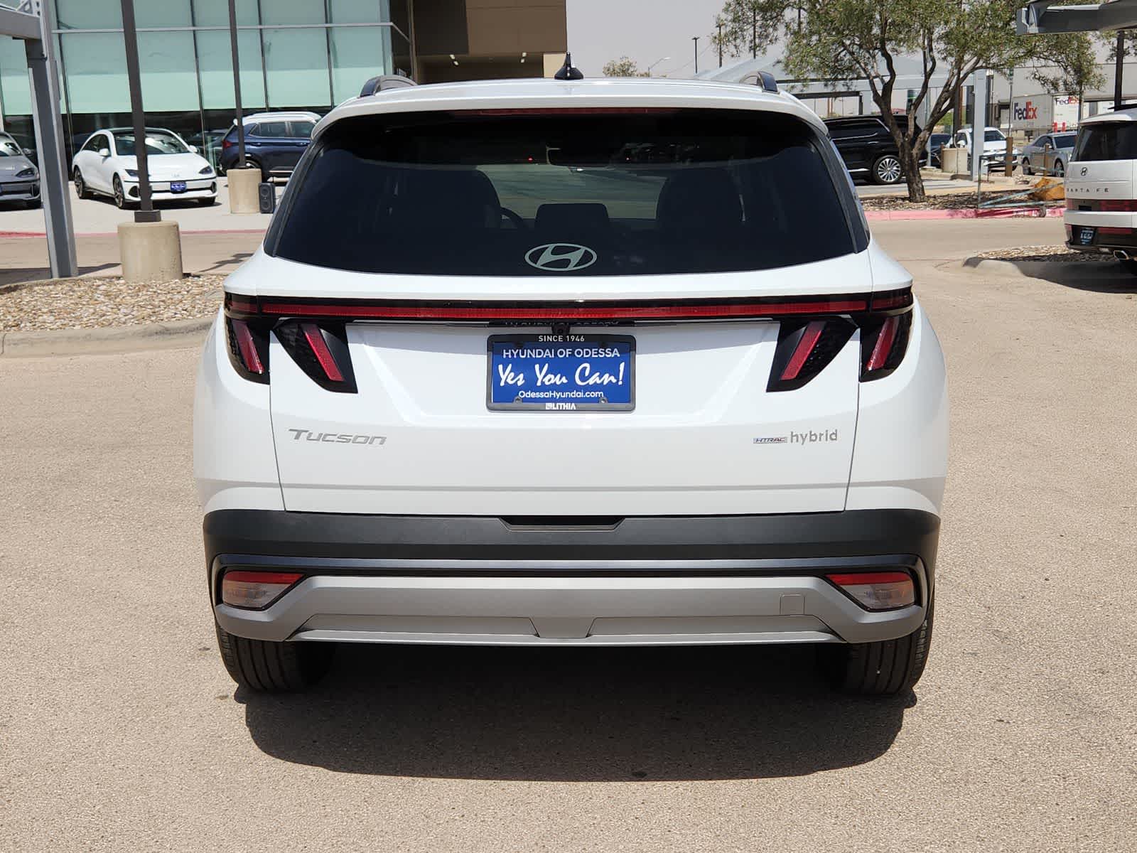new 2025 Hyundai Tucson Hybrid car, priced at $38,975
