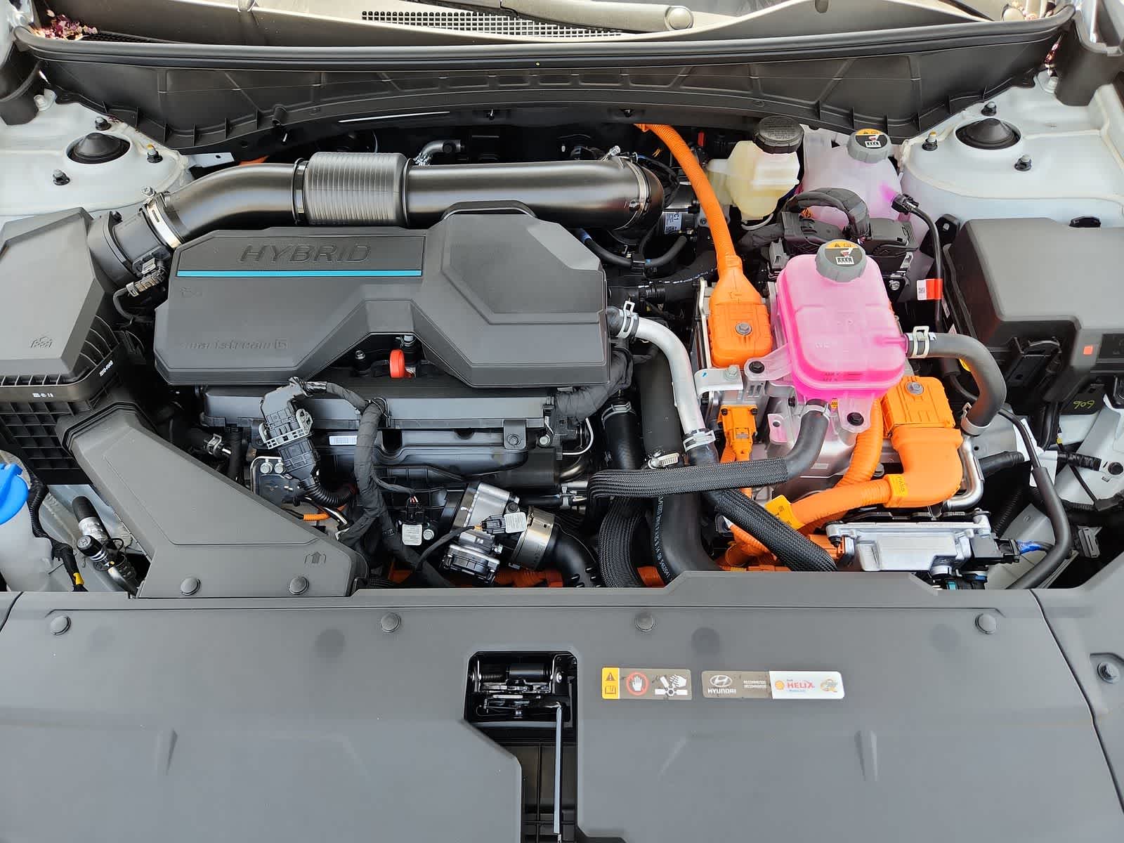 new 2025 Hyundai Tucson Hybrid car, priced at $38,975
