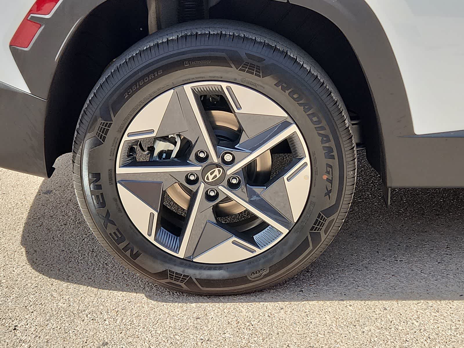new 2025 Hyundai Tucson Hybrid car, priced at $38,975