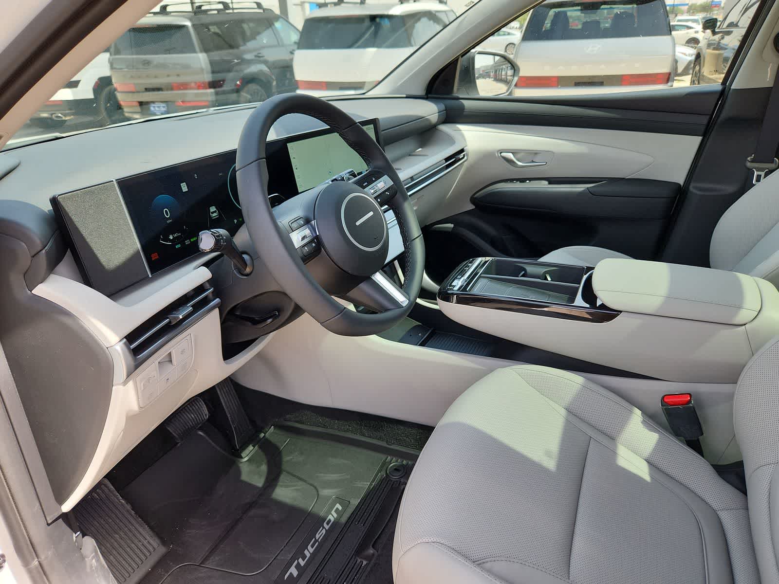 new 2025 Hyundai Tucson Hybrid car, priced at $38,975