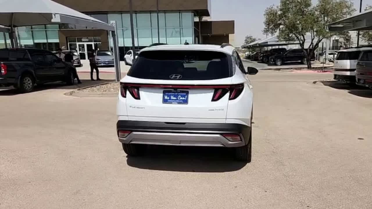 new 2025 Hyundai Tucson Hybrid car, priced at $38,975