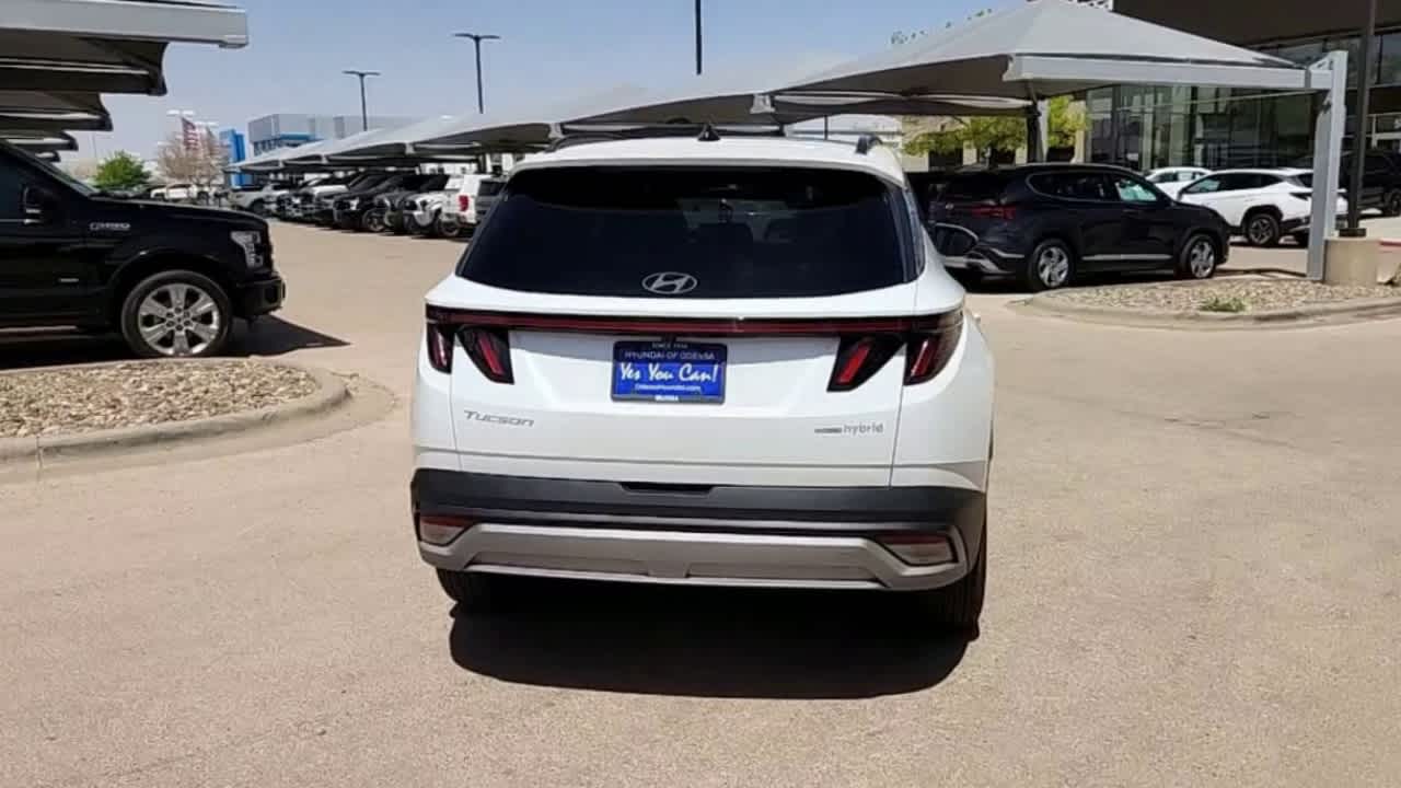 new 2025 Hyundai Tucson Hybrid car, priced at $38,915
