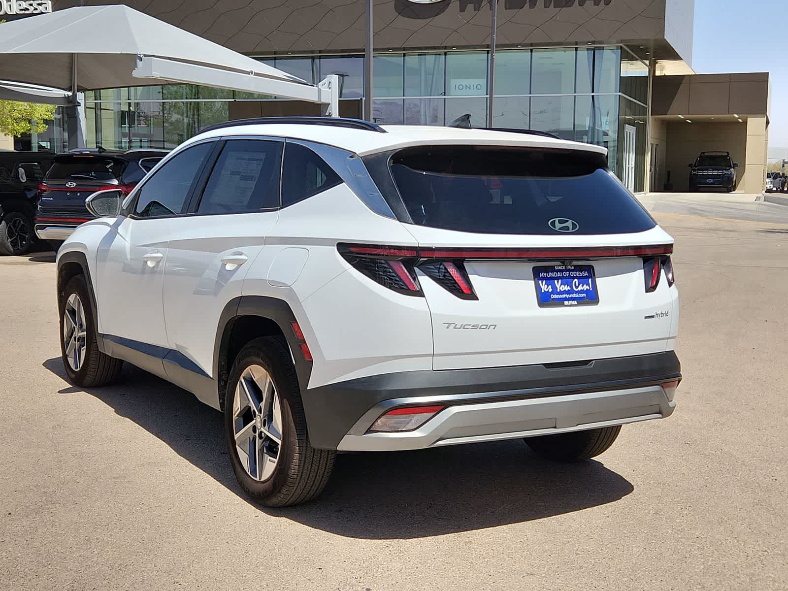 new 2025 Hyundai Tucson Hybrid car, priced at $38,915