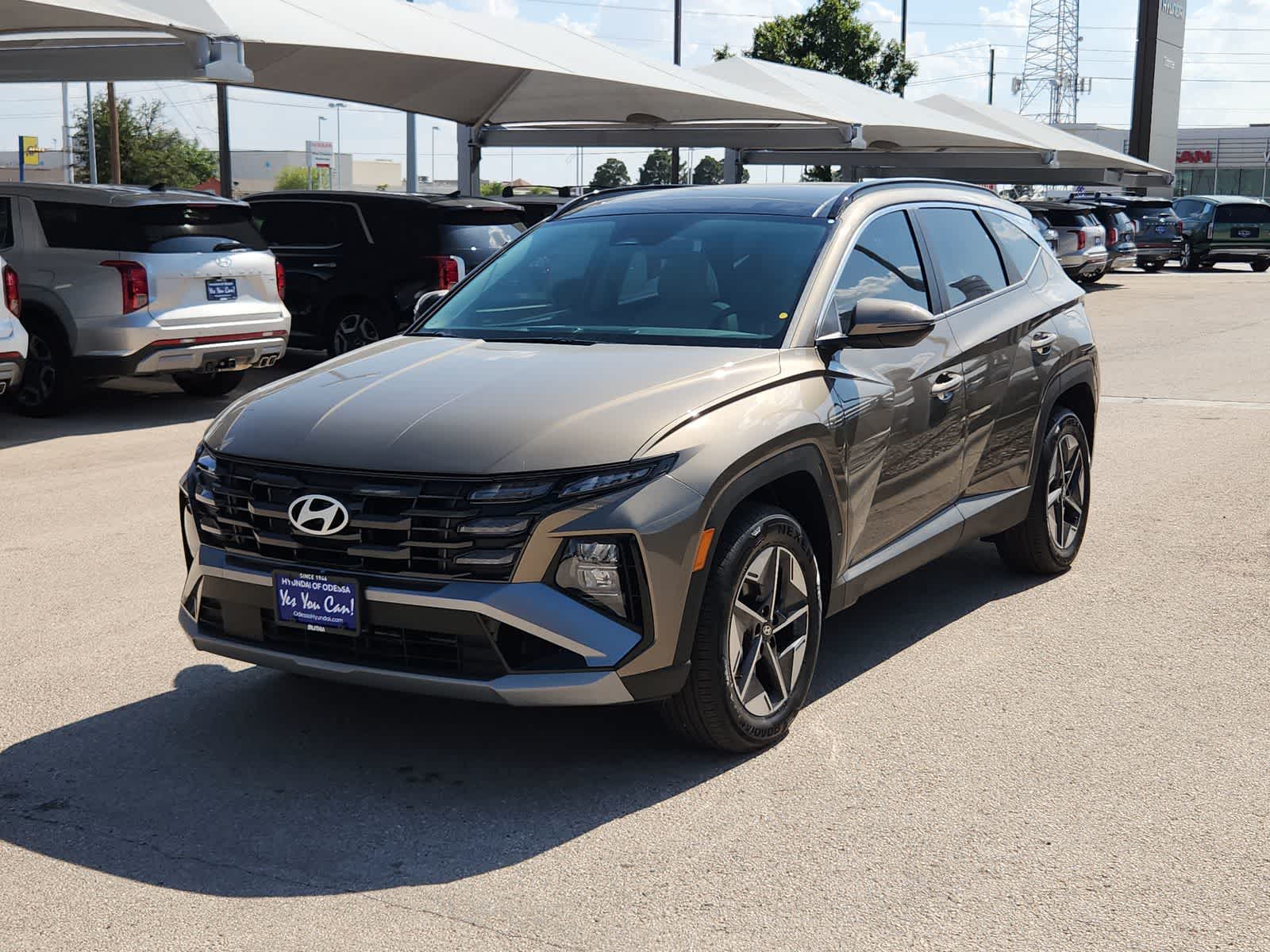 new 2025 Hyundai Tucson Hybrid car, priced at $38,660