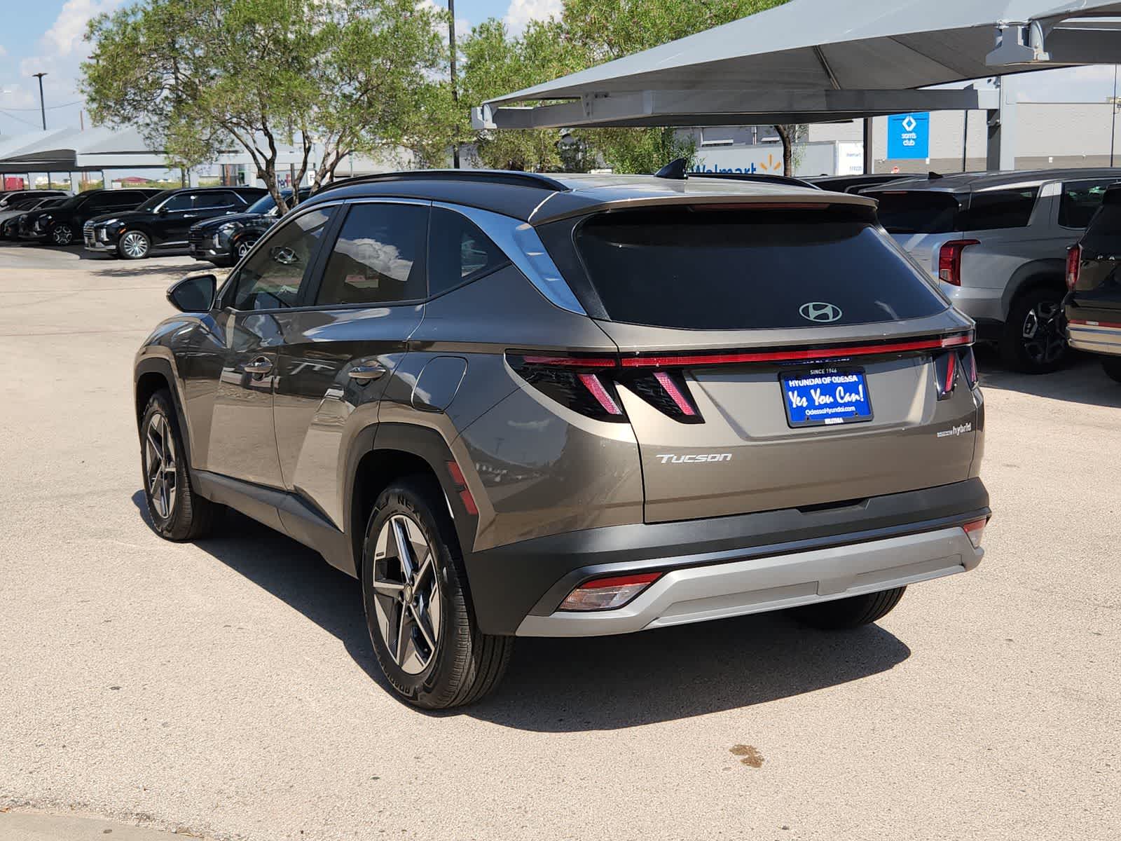 new 2025 Hyundai Tucson Hybrid car, priced at $38,660