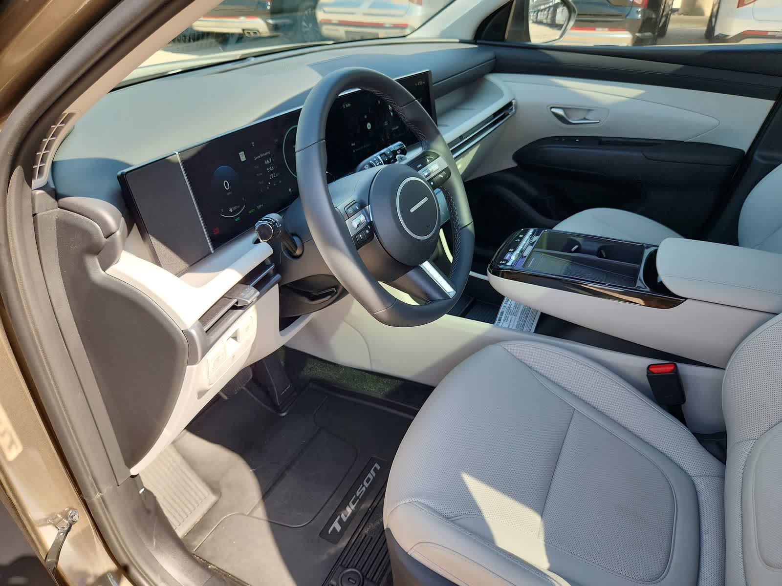 new 2025 Hyundai Tucson Hybrid car, priced at $38,660