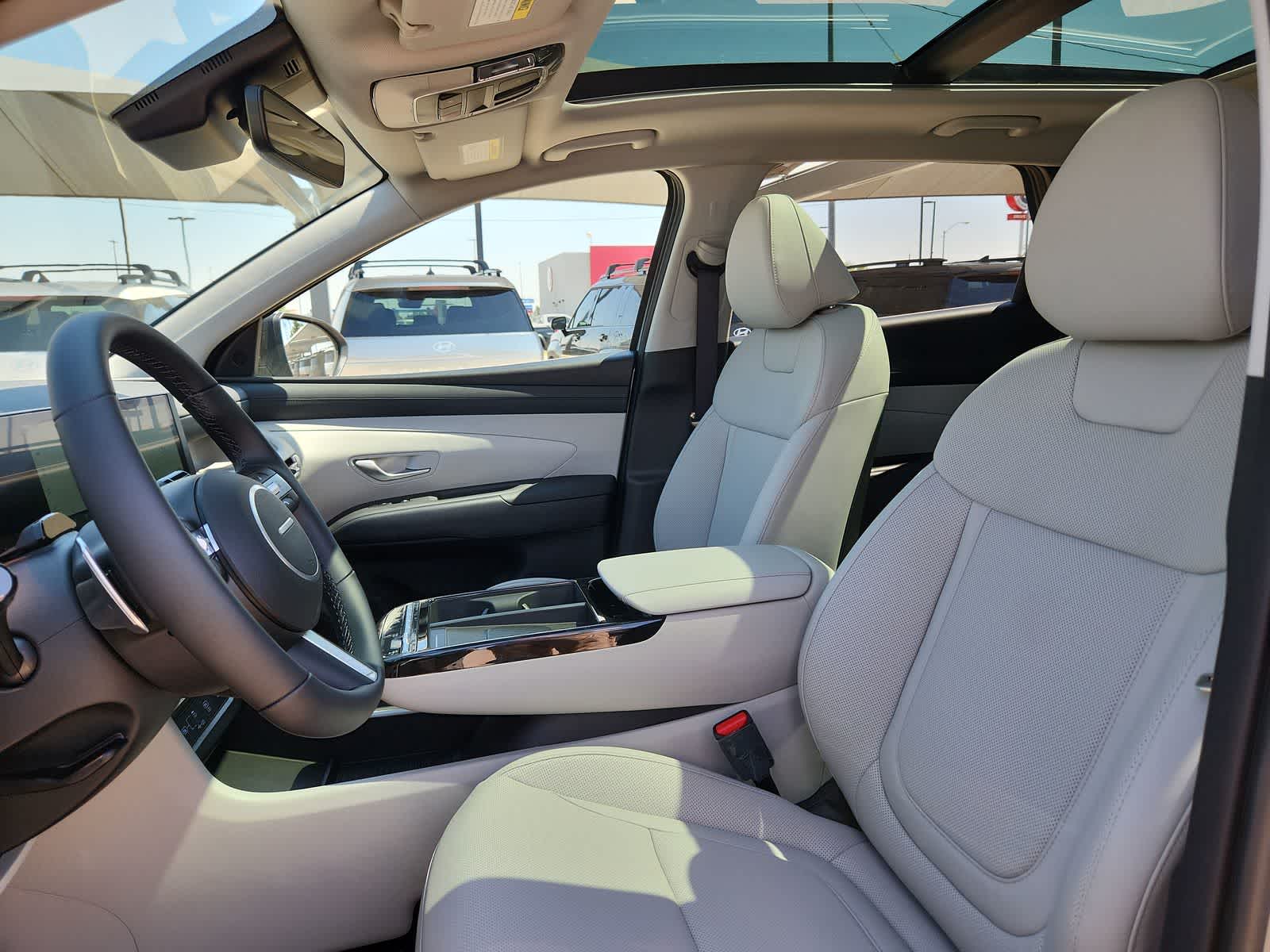 new 2025 Hyundai Tucson Hybrid car, priced at $38,475