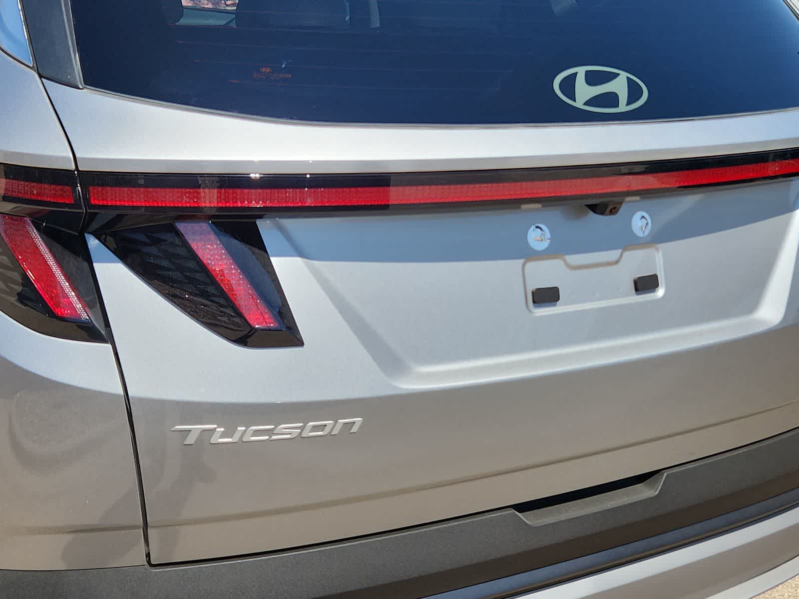 new 2025 Hyundai Tucson Hybrid car, priced at $38,475