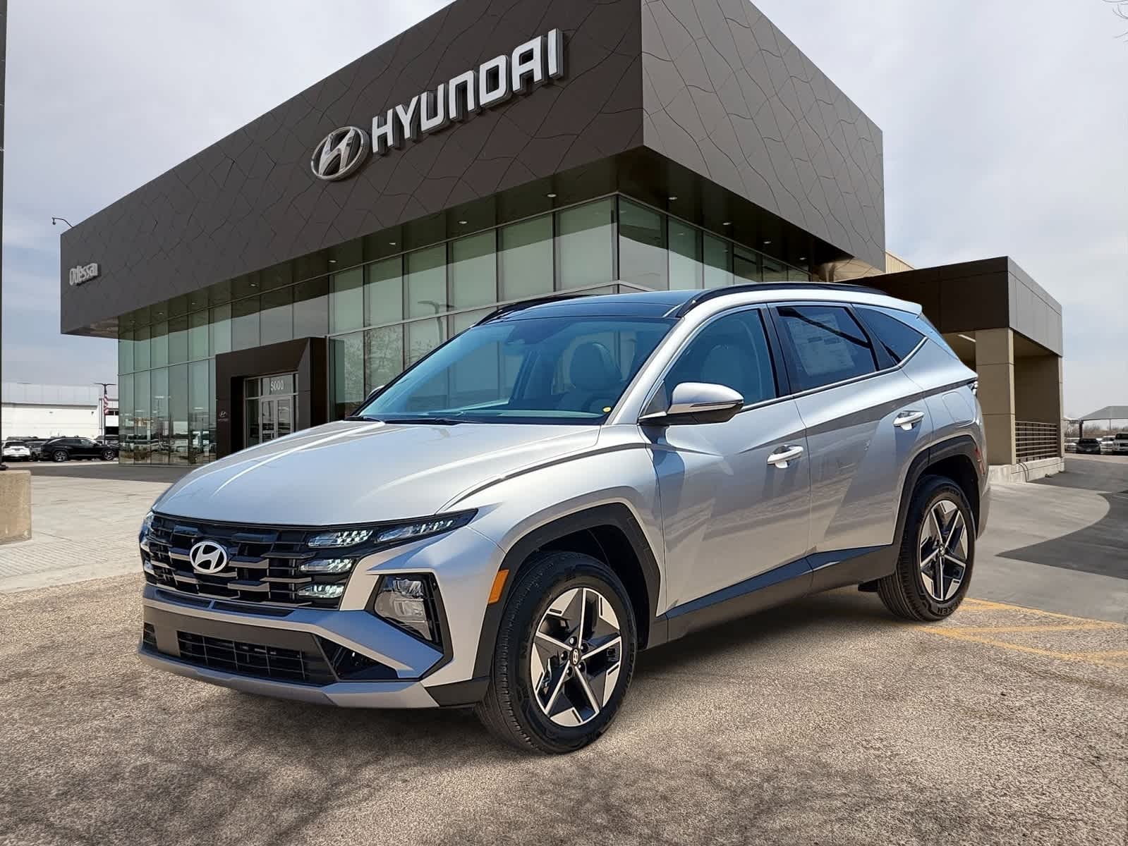 new 2025 Hyundai Tucson Hybrid car, priced at $38,475