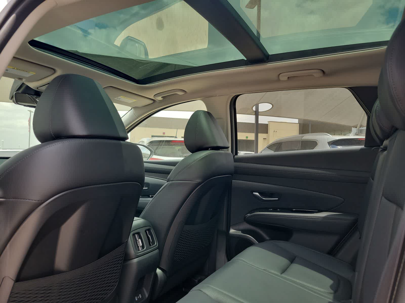 new 2025 Hyundai Tucson Hybrid car, priced at $43,290