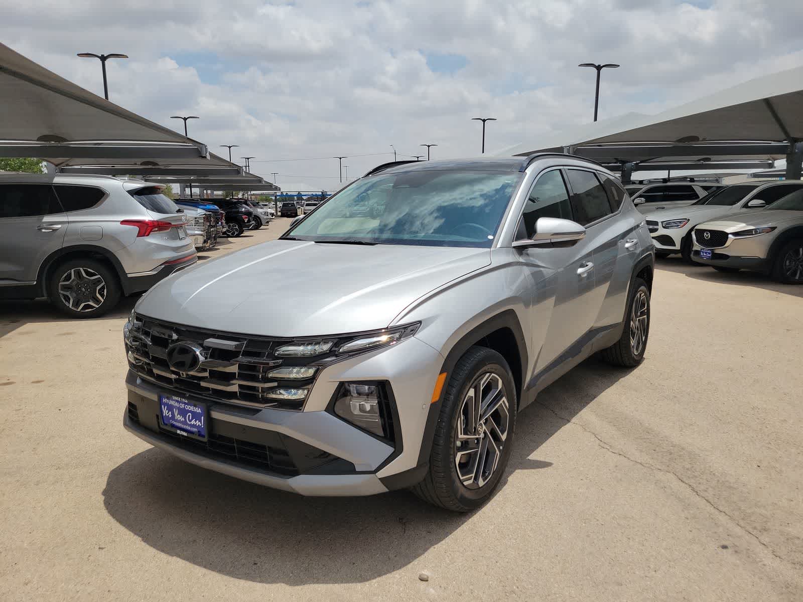 new 2025 Hyundai Tucson Hybrid car, priced at $43,290
