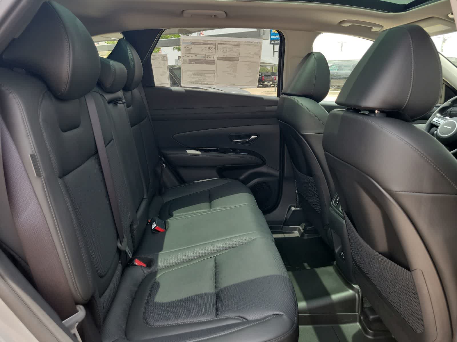 new 2025 Hyundai Tucson Hybrid car, priced at $43,290