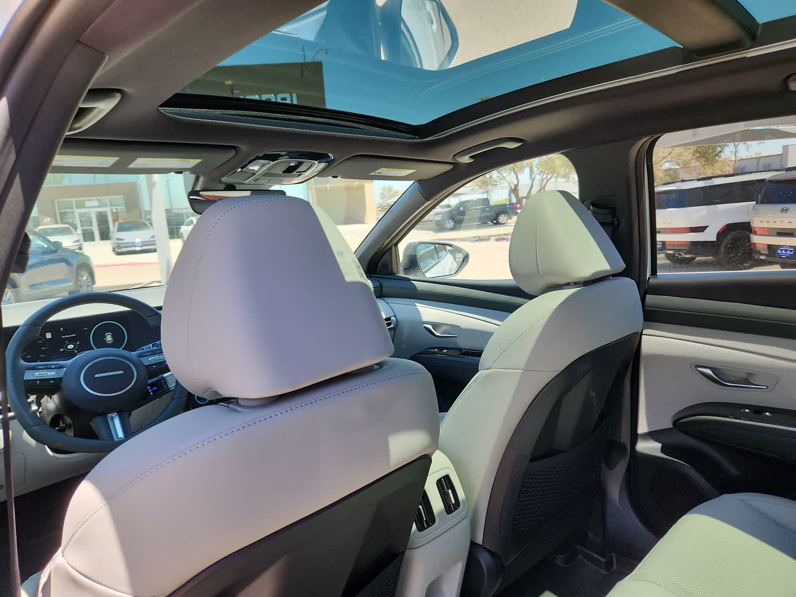 new 2025 Hyundai Tucson Hybrid car, priced at $43,860