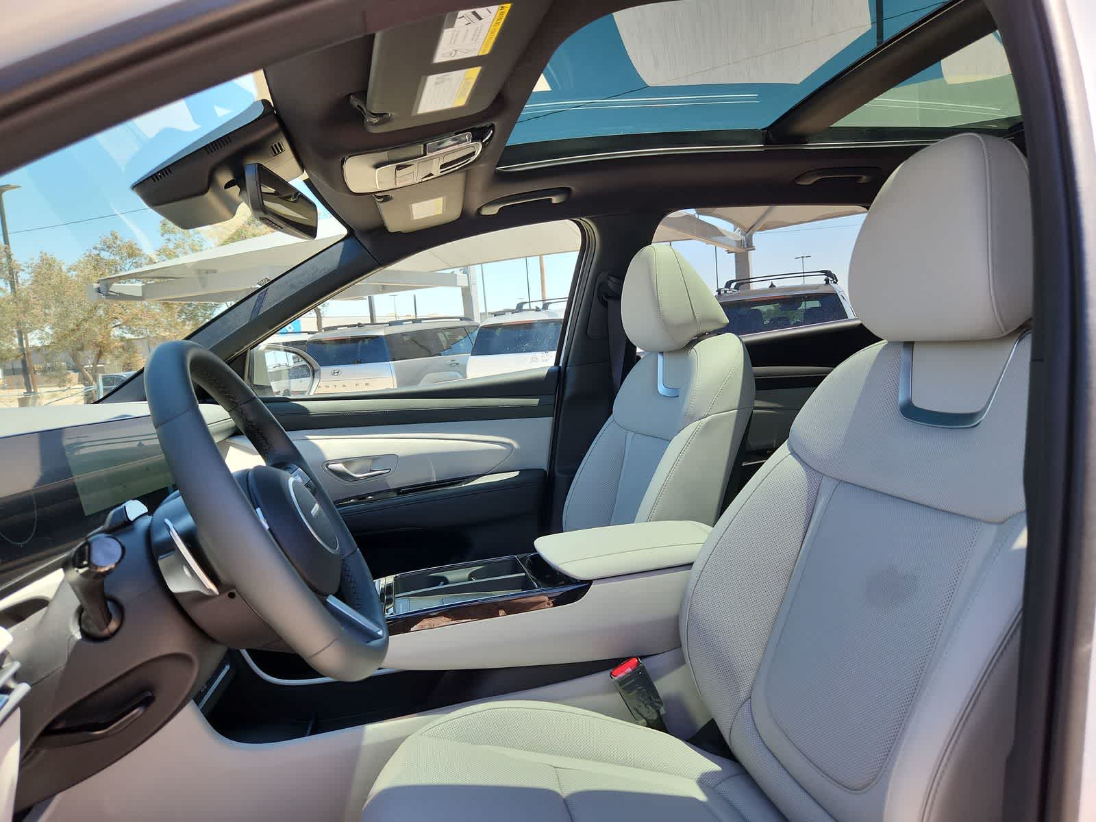 new 2025 Hyundai Tucson Hybrid car, priced at $43,860